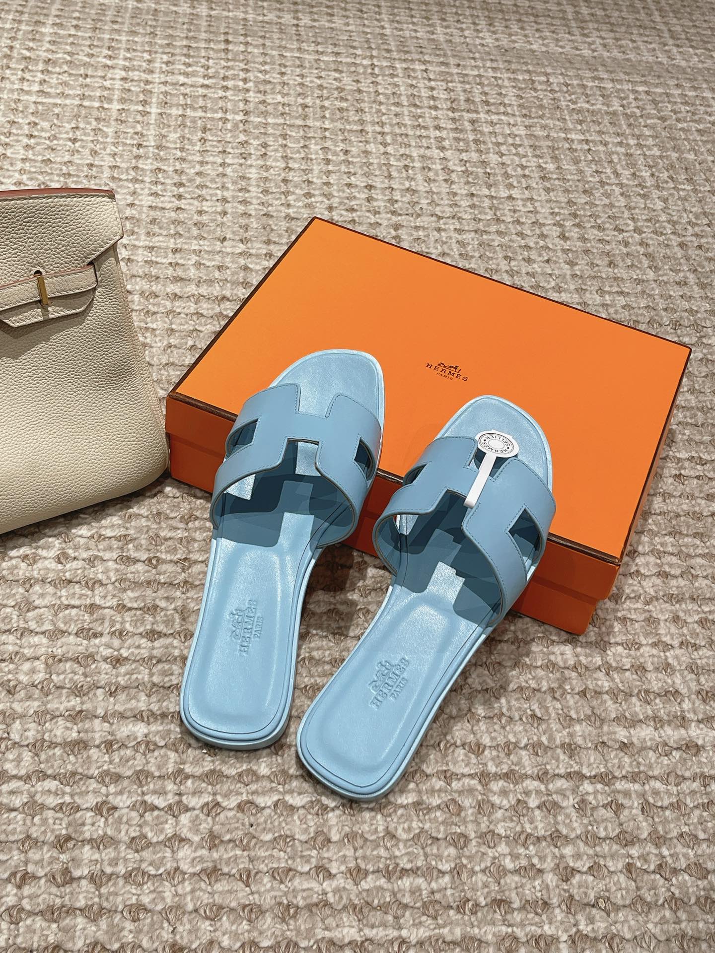 Bagsaaa H**me5 Oran Sandals Box calfskin In Blue
