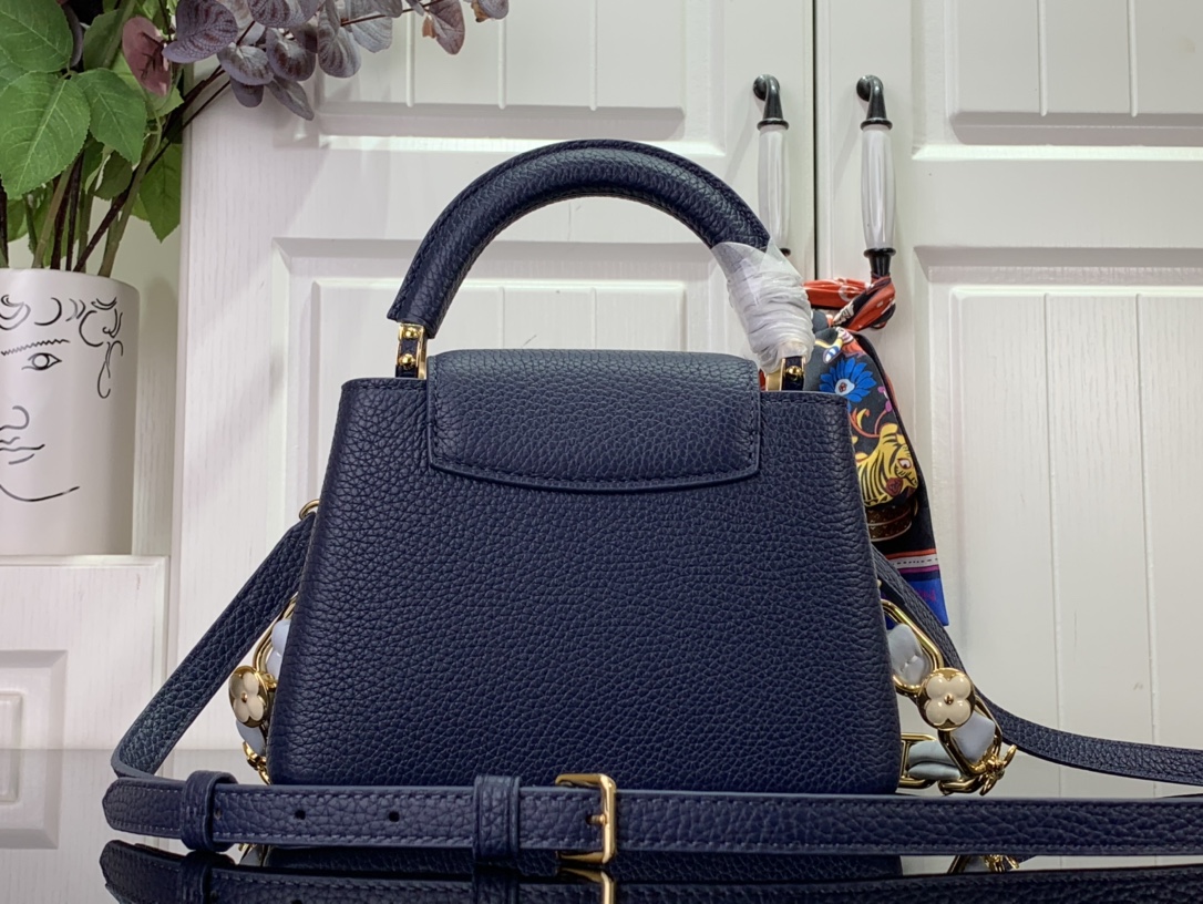 Bagsaaa L0vis Vvtt0n Capucines Mini Blue with flower strap - 21x14x8cm