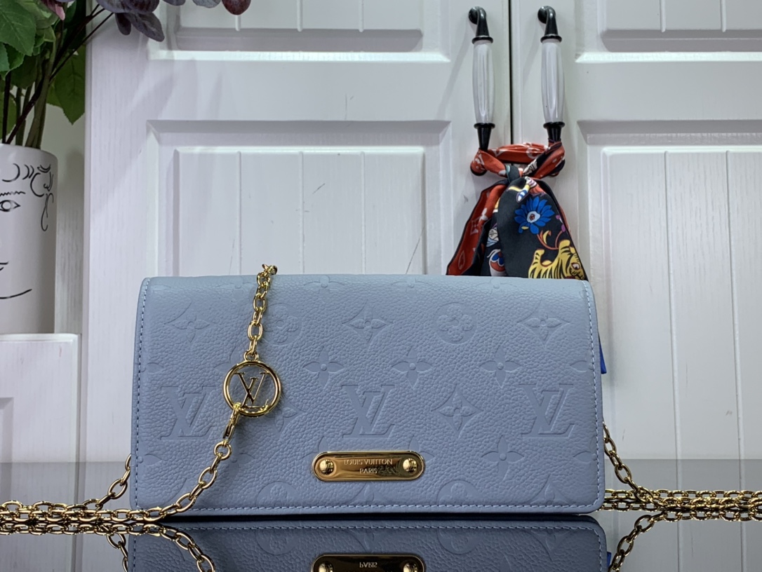 Bagsaaa L0vis Vvtt0n Wallet On Chain Lily Blue - 20.5× 10× 3.5cm