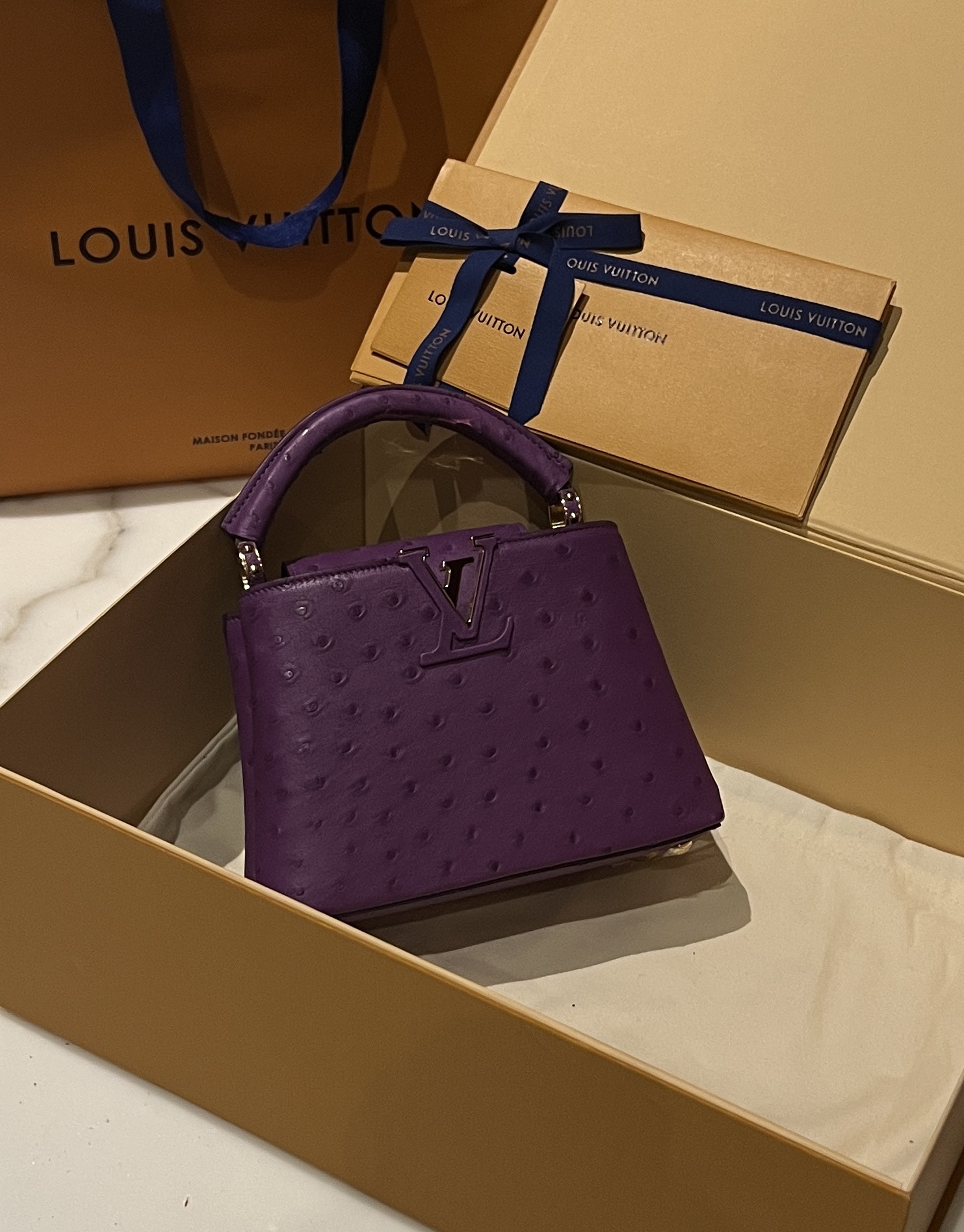 Bagsaaa L0vis Vvtt0n Capucines Ostrich Leather Purple
