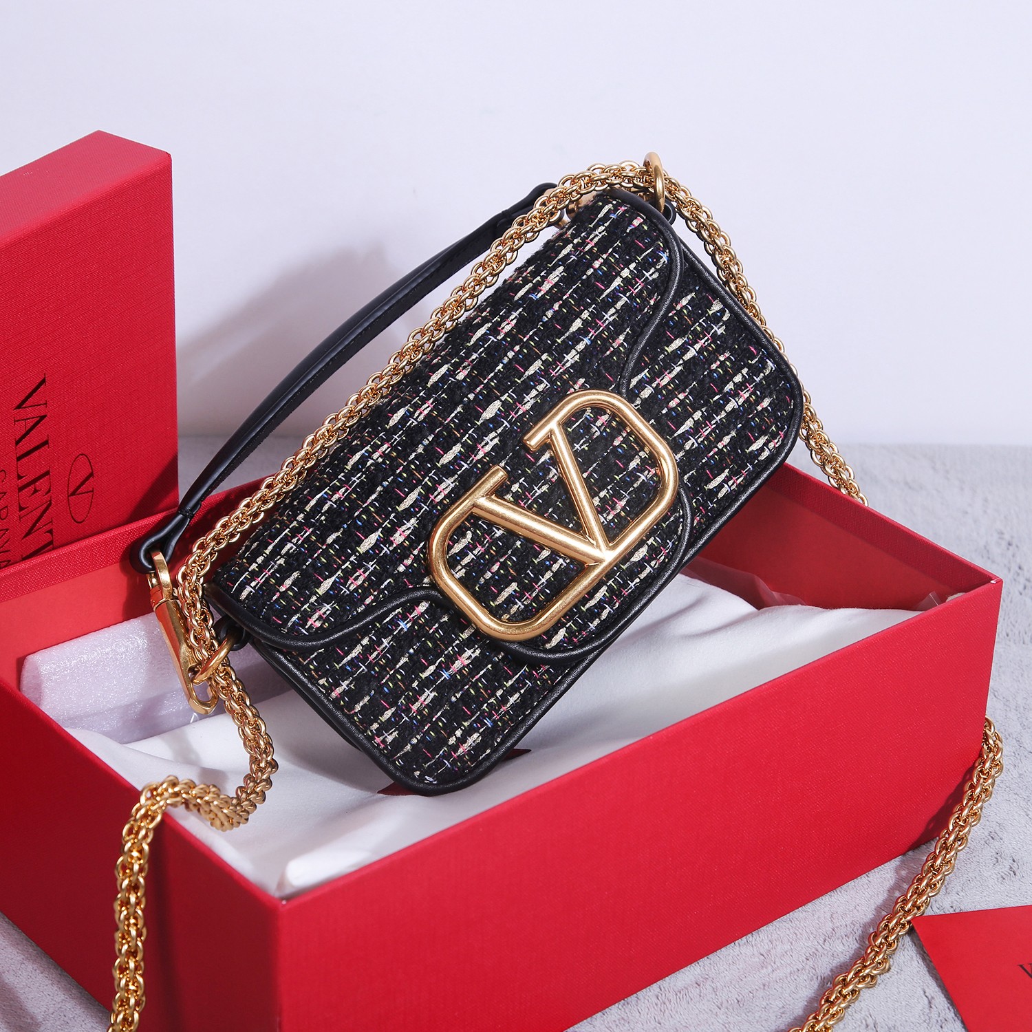 Bagsaaa Va1e*ntin0 Locò Tweed Foldover Top Tote Bag