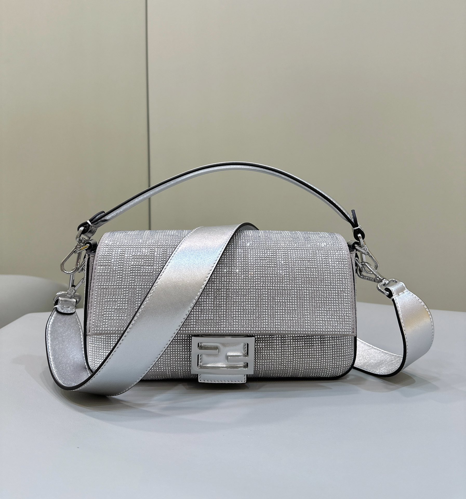 Bagsaaa F**di Baguette Silver Crystal Bag - 27*6*15cm