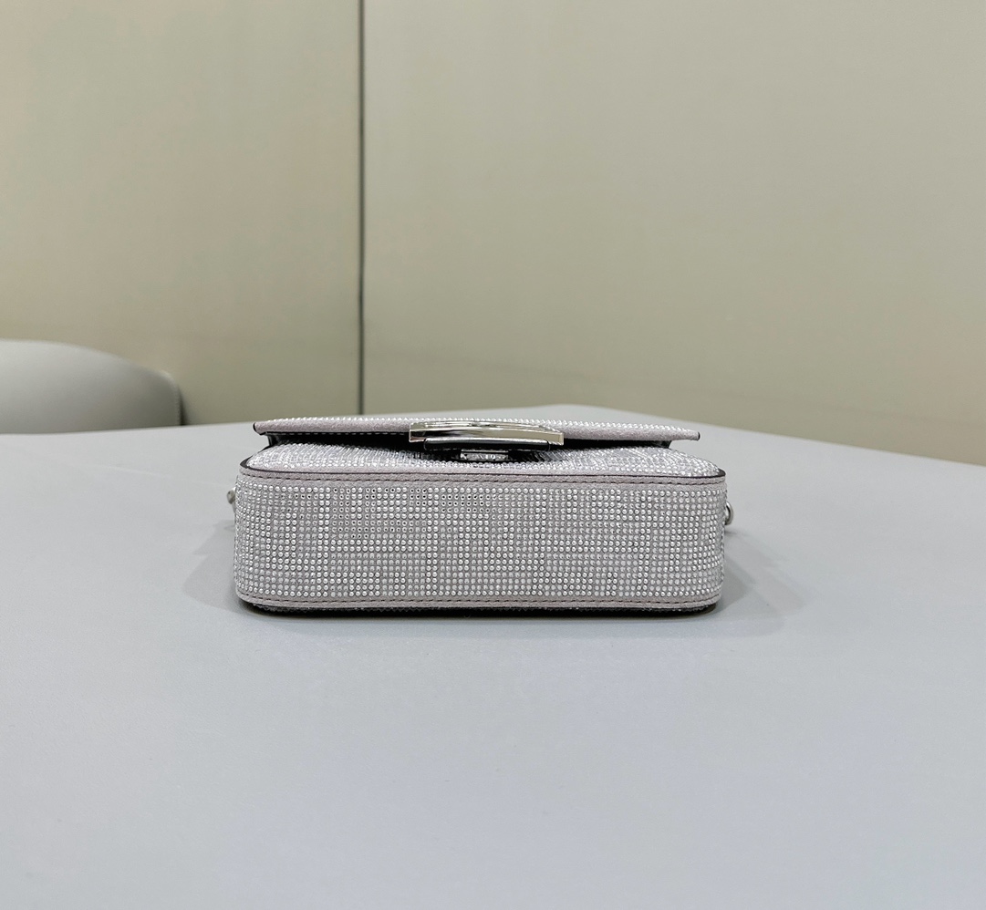 Bagsaaa F**di Baguette Silver Crystal Bag -20*5*13cm