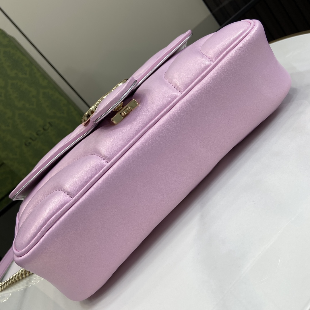 Bagsaaa Gvc*1 GG Marmont Shoulder Bag In Pink Iridescent - 15*26*7cm