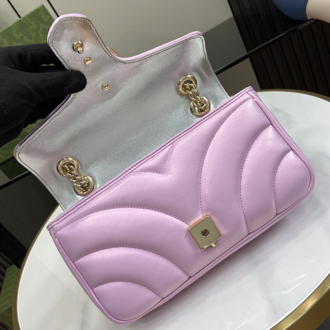 Bagsaaa Gvc*1 GG Marmont Shoulder Bag In Pink Iridescent - 15*26*7cm