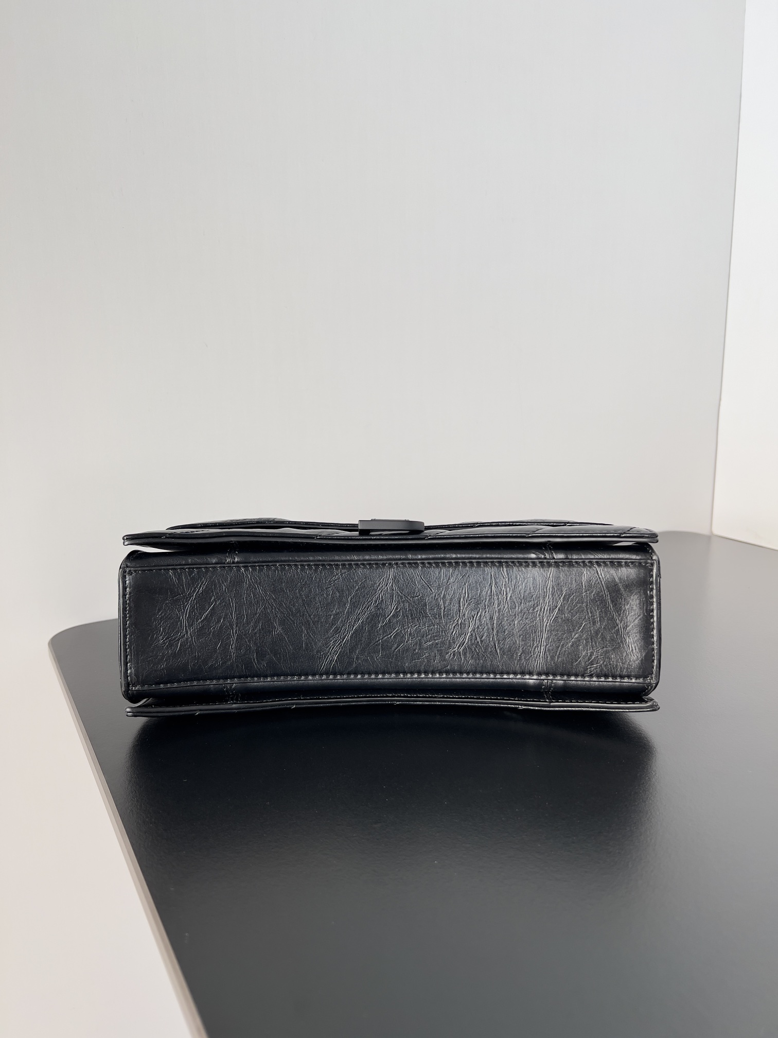 Bagsaaa Ba1en*iaga Crush Small Chain Bag In All BLack - 25.5*10*15.5cm