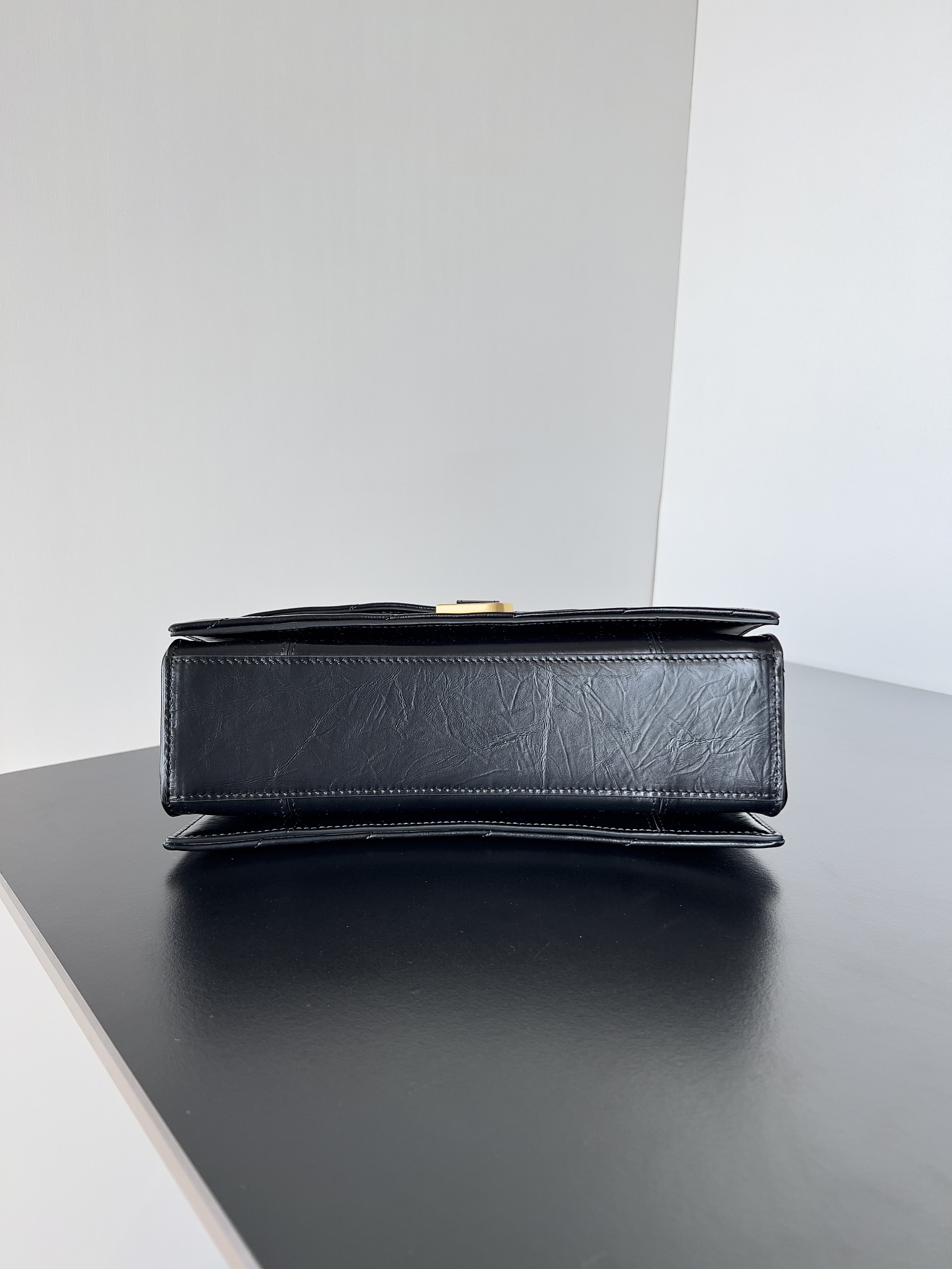 Bagsaaa Ba1en*iaga Crush Small Chain Bag In BLack - 25.5*10*15.5cm