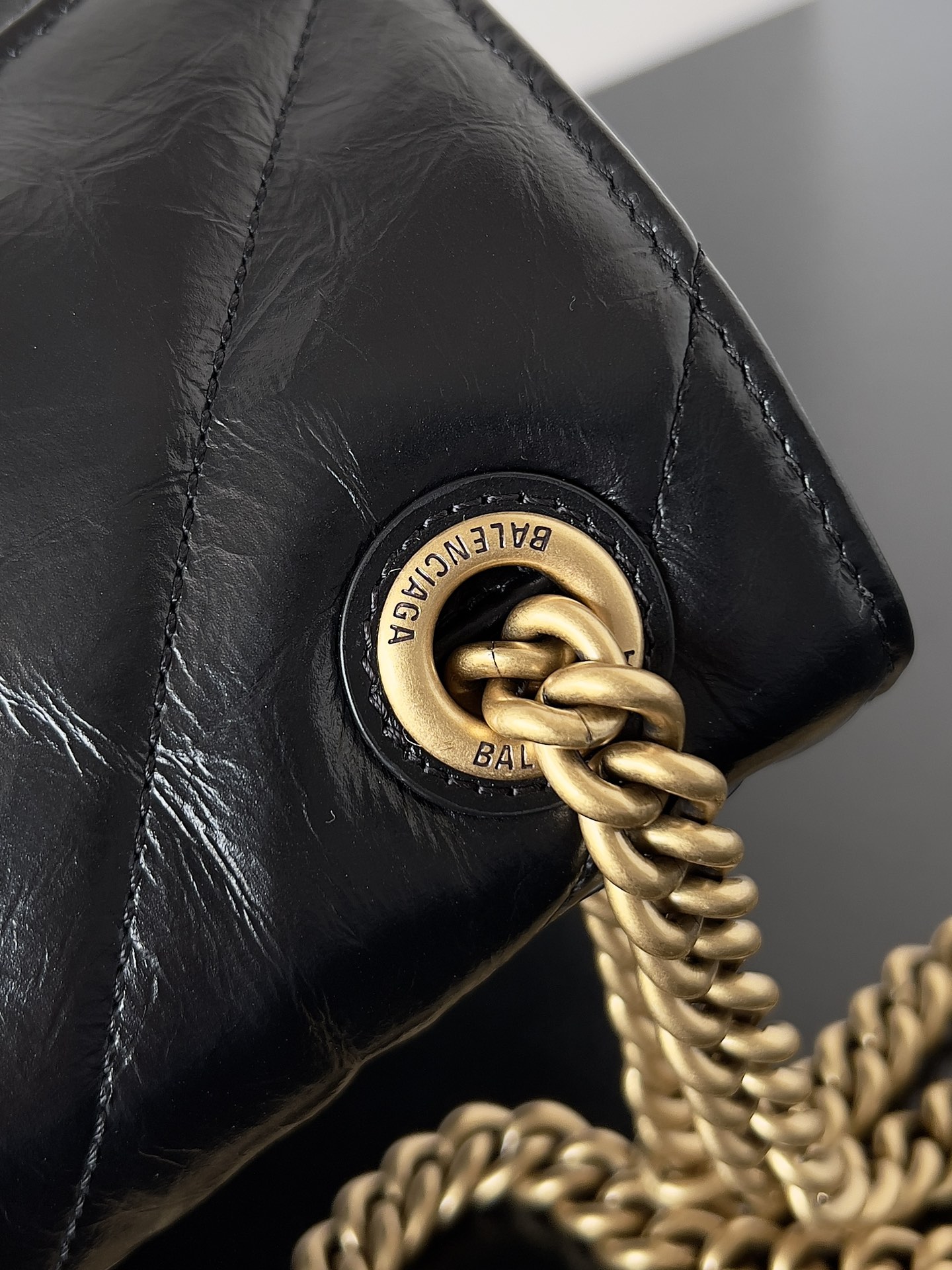 Bagsaaa Ba1en*iaga Crush Small Chain Bag In BLack - 25.5*10*15.5cm
