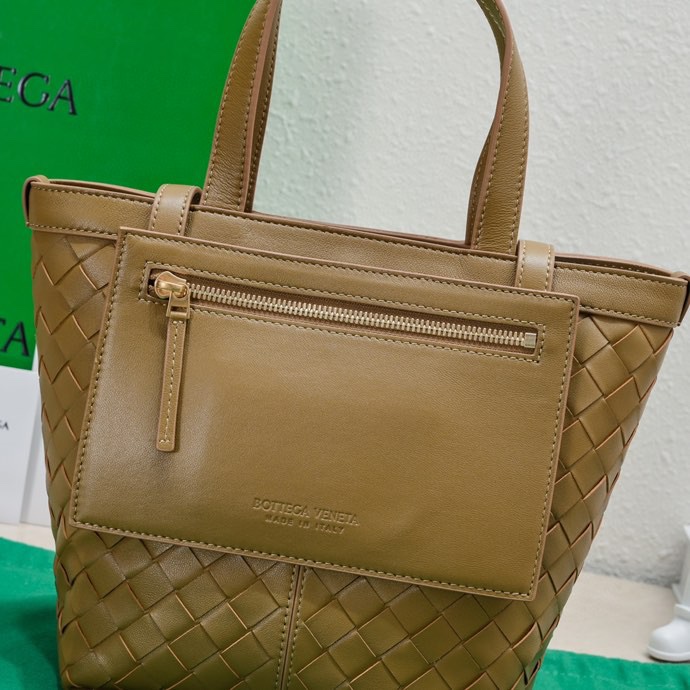 Bagsaaa B0tt*ga Ven*ta Small Flip Flap Brown Tote bag - 23*18.5*15cm