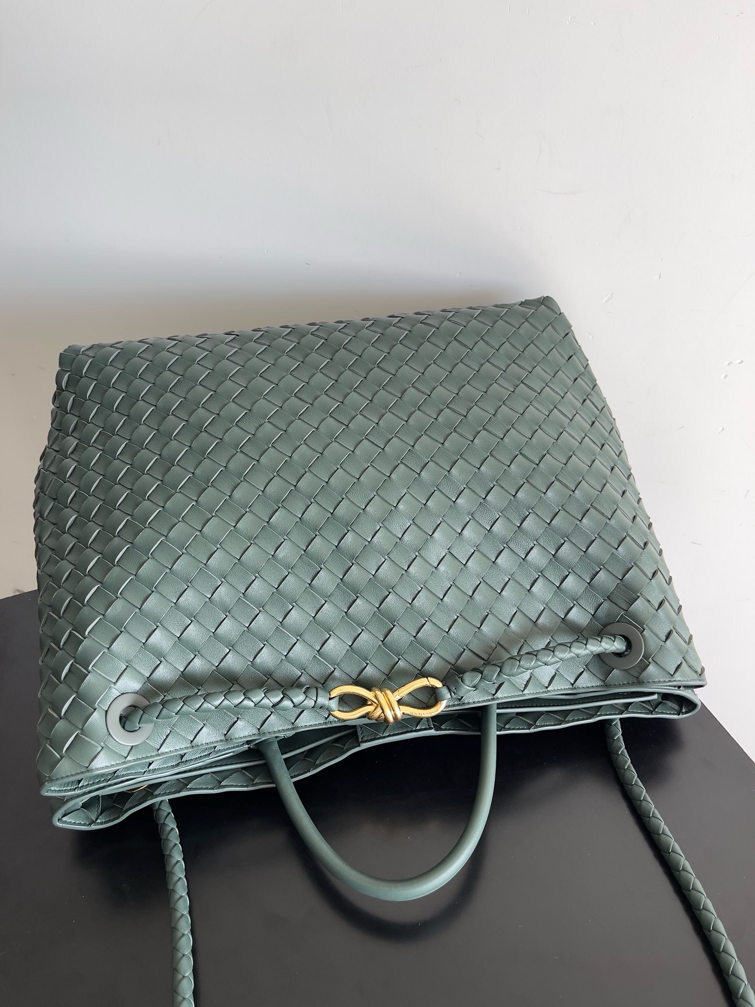 Bagsaaa B0tt*ga Ven*ta Large Andiamo Green - 42x35x18cm