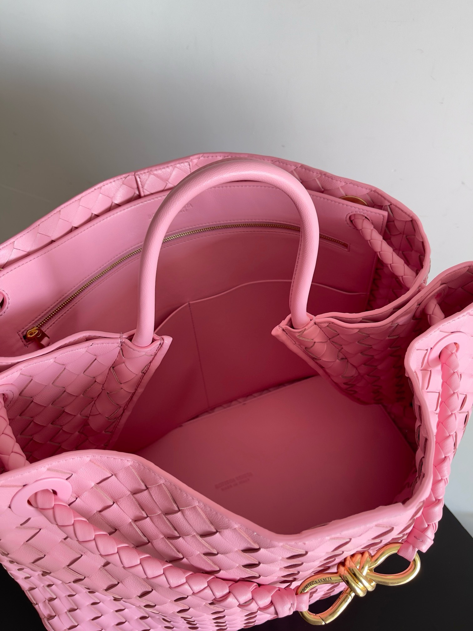 Bagsaaa B0tt*ga Ven*ta Large Andiamo Pink - 42x35x18cm
