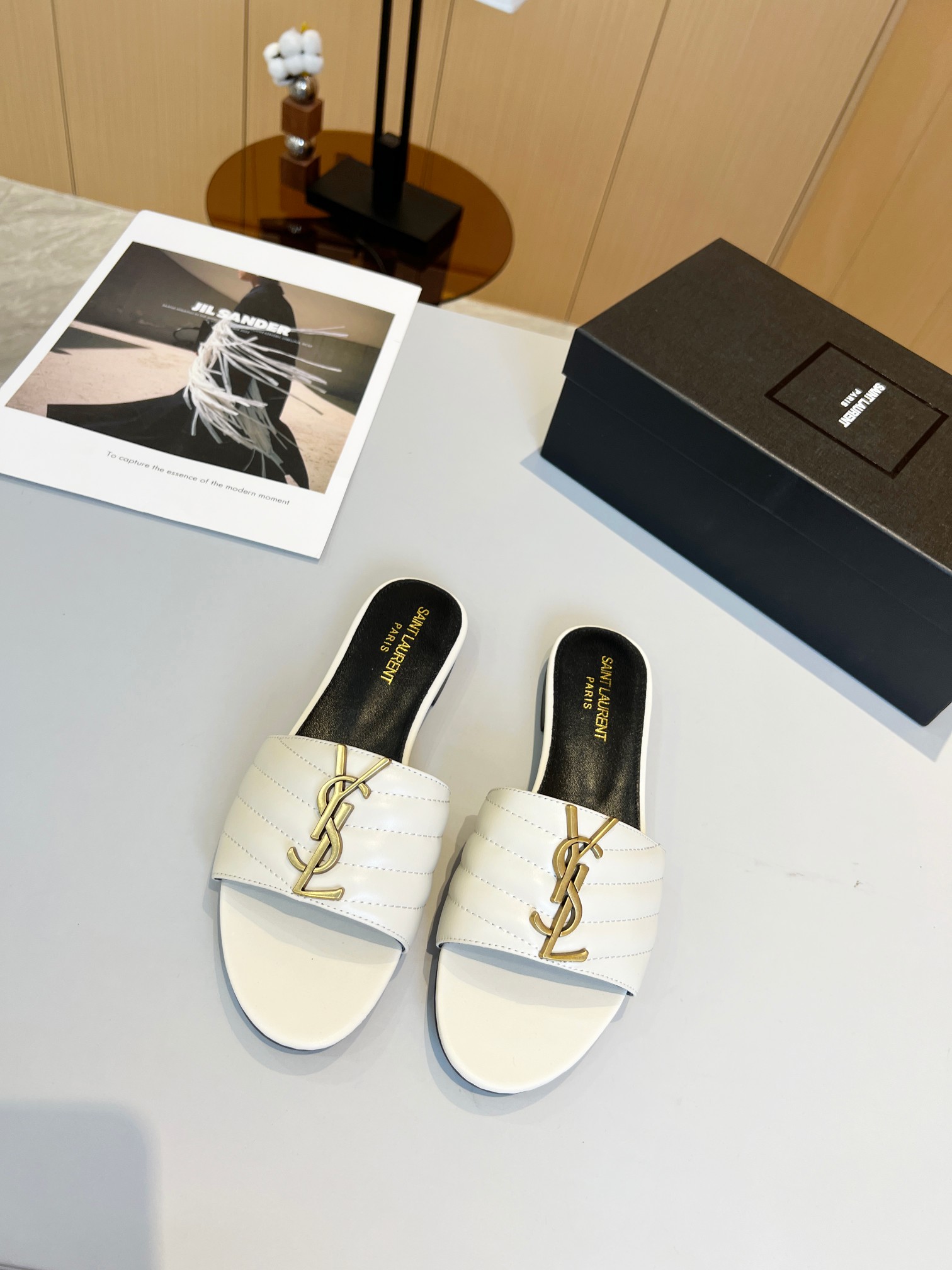 Bagsaaa Y51 White Leather Slides 02