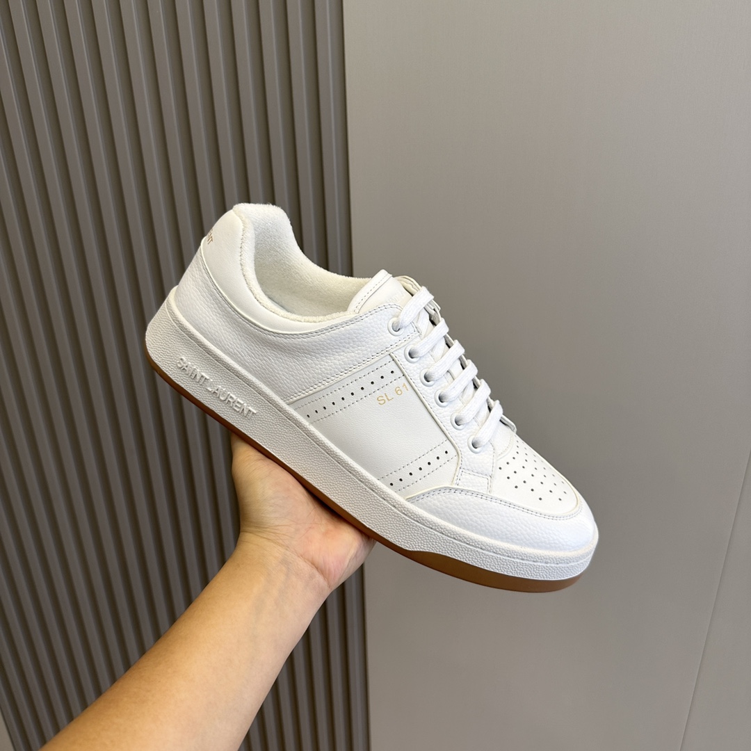 Bagsaaa Y51 Low Top White Sneakers