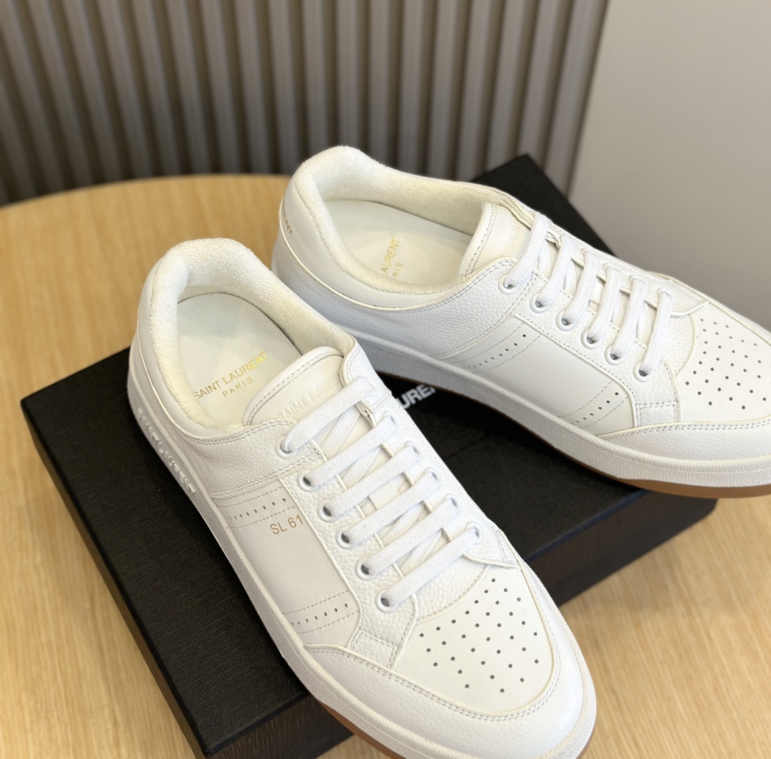 Bagsaaa Y51 Low Top White Sneakers