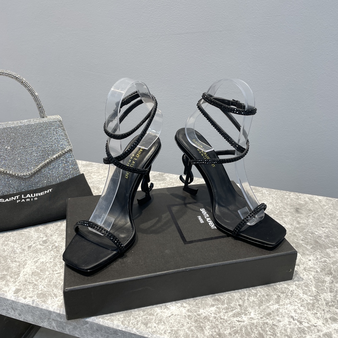 Bagsaaa Y51 Opyum 110 Y51 Heeled Sandals Black Crystal