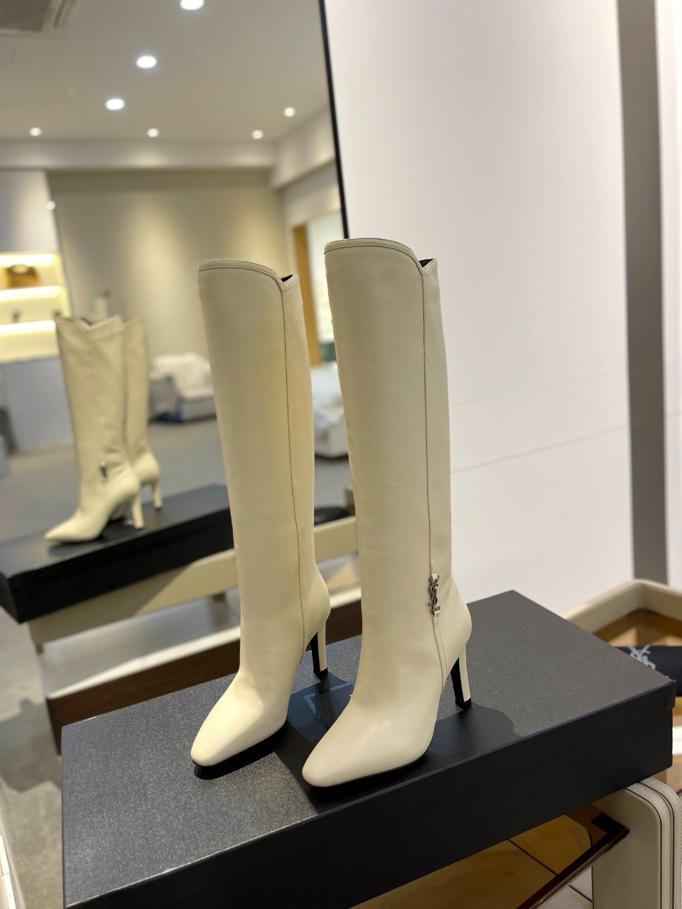 Bagsaaa Y51 LEather Ankle Long Boot