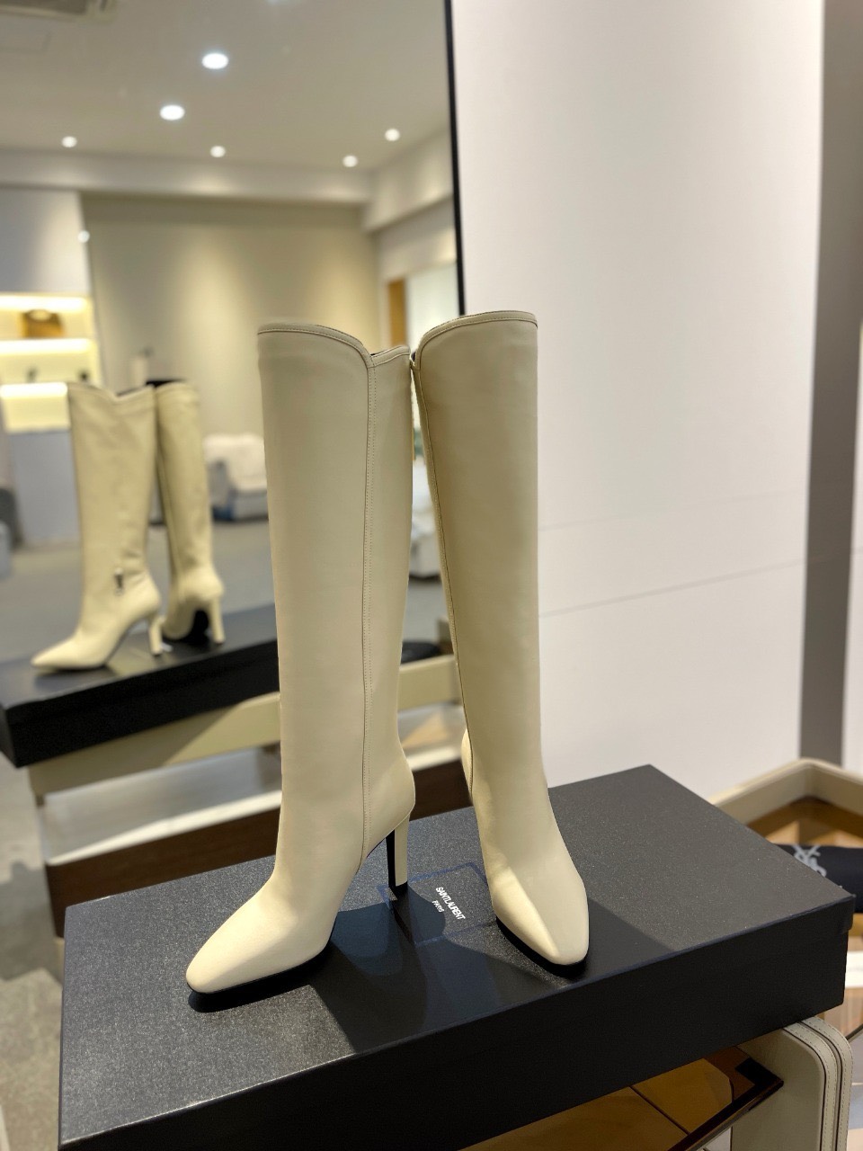 Bagsaaa Y51 LEather Ankle Long Boot