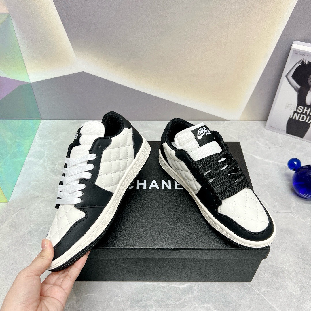 Bagsaaa Ch**el Low Top Sneakers Lambskin Leather Black