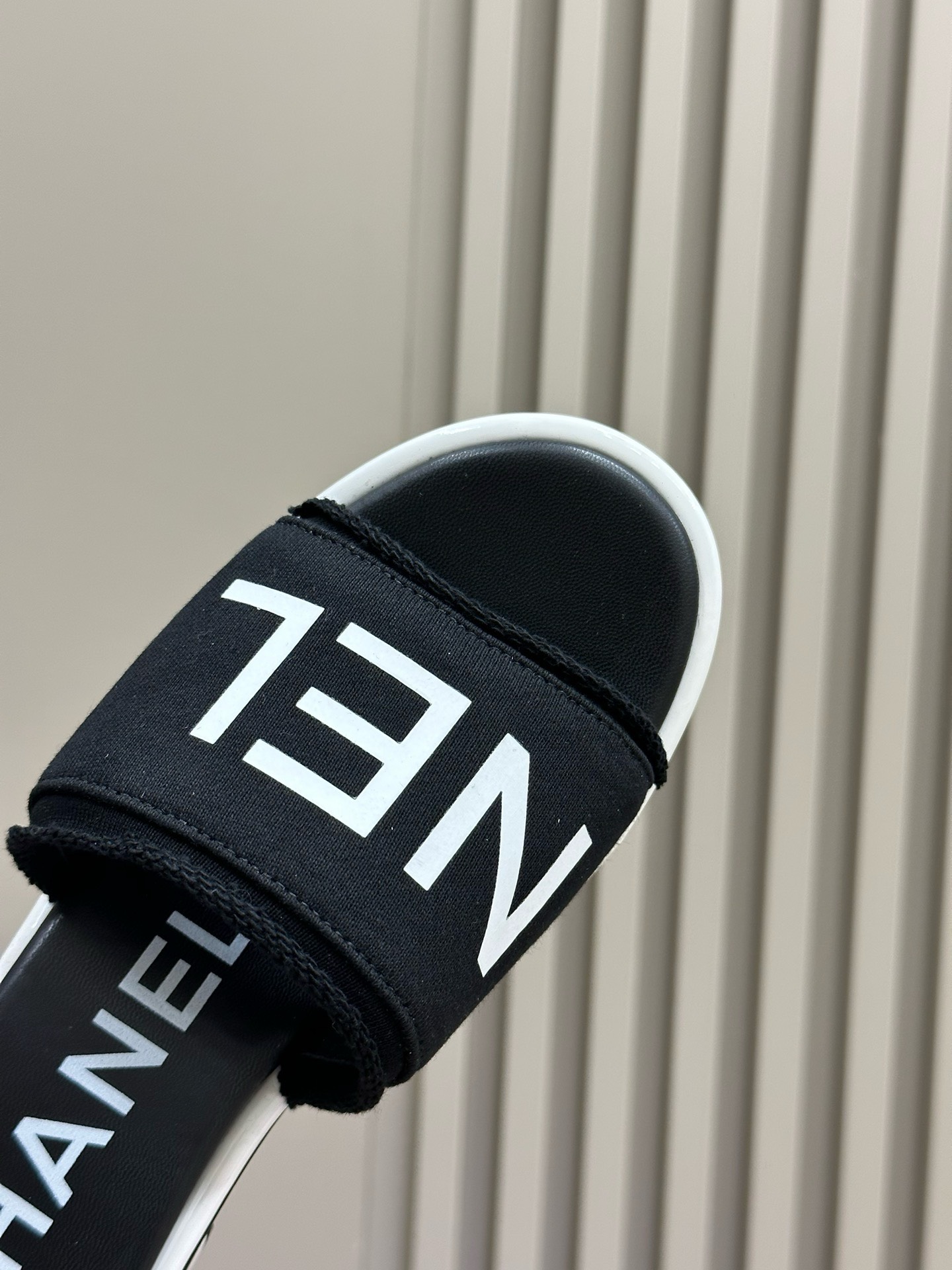 Bagsaaa Ch**el Black Sandals