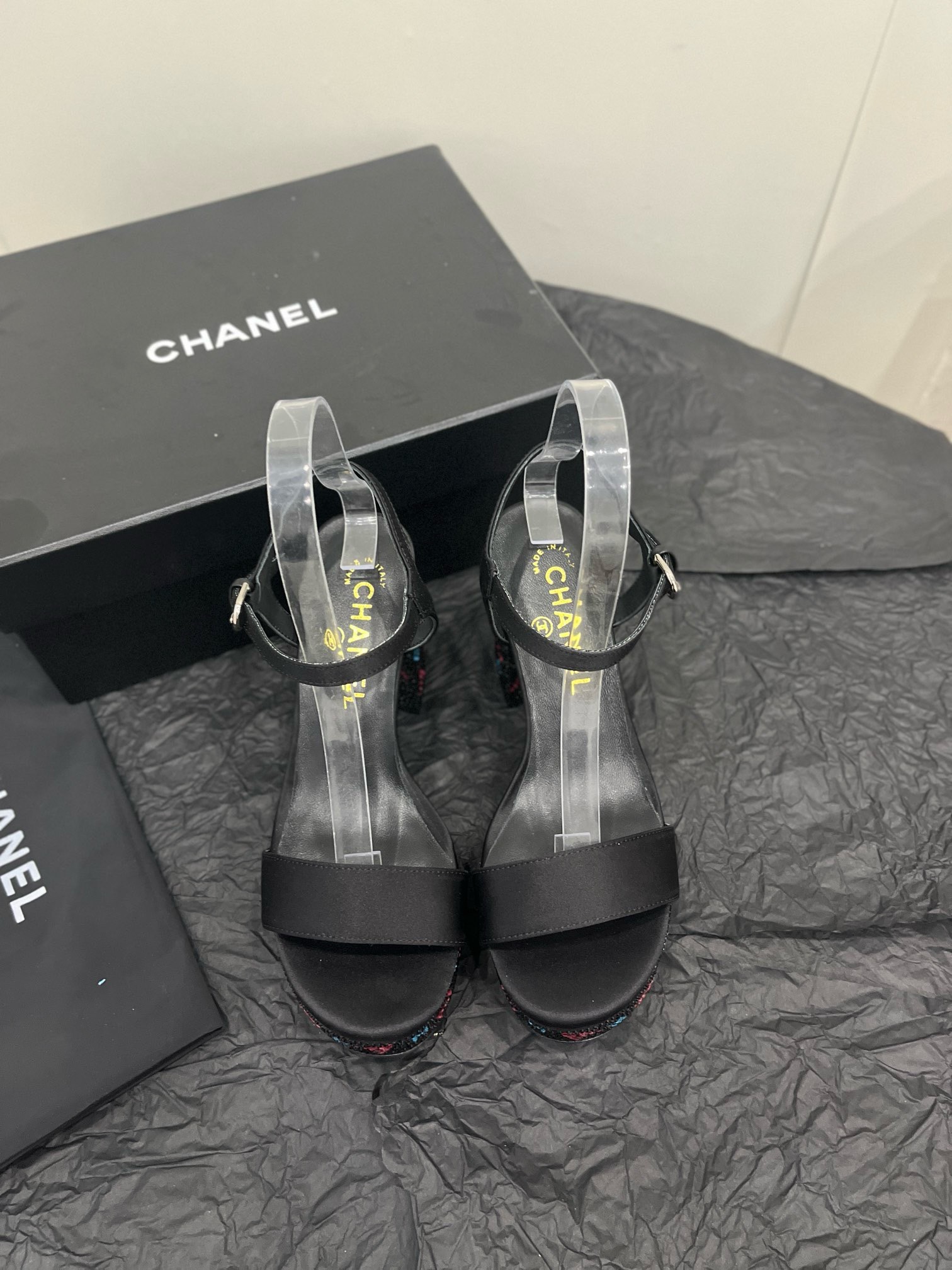 Bagsaaa Ch**el D1am0nd Heels