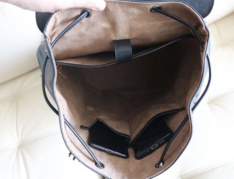 Bagsaaa B0tt*ga Ven*ta Intrecciato Flap Backpack Black - 38x26x15cm