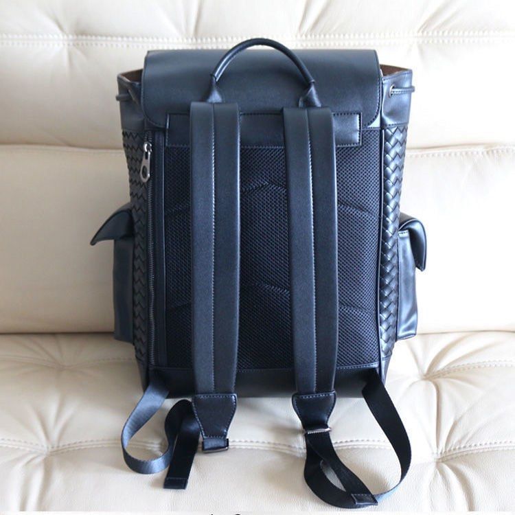 Bagsaaa B0tt*ga Ven*ta Intrecciato Flap Backpack Black - 38x26x15cm