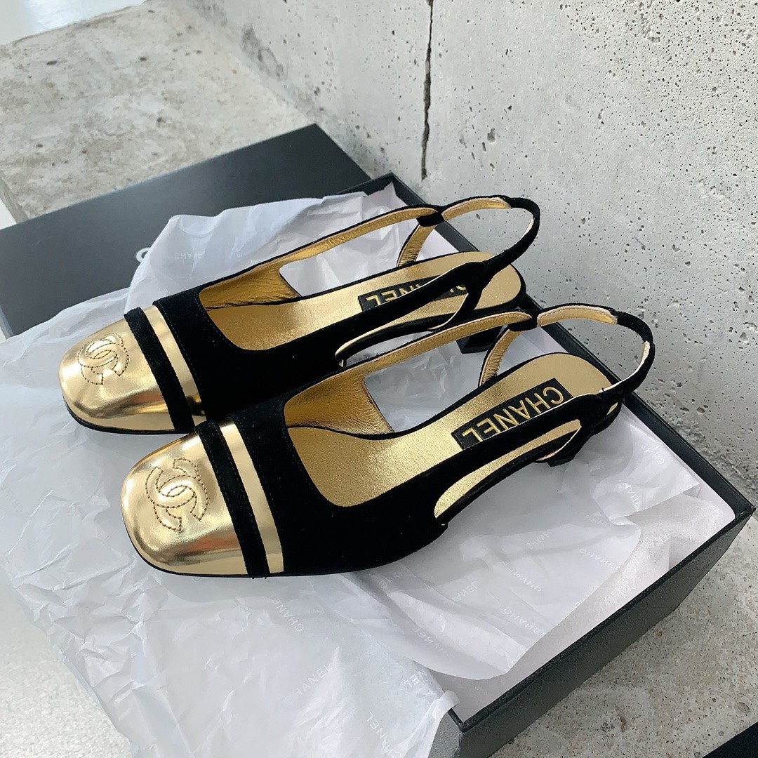 Bagsaaa Ch**el Pumps/Peeptoes Suede in Gold 02