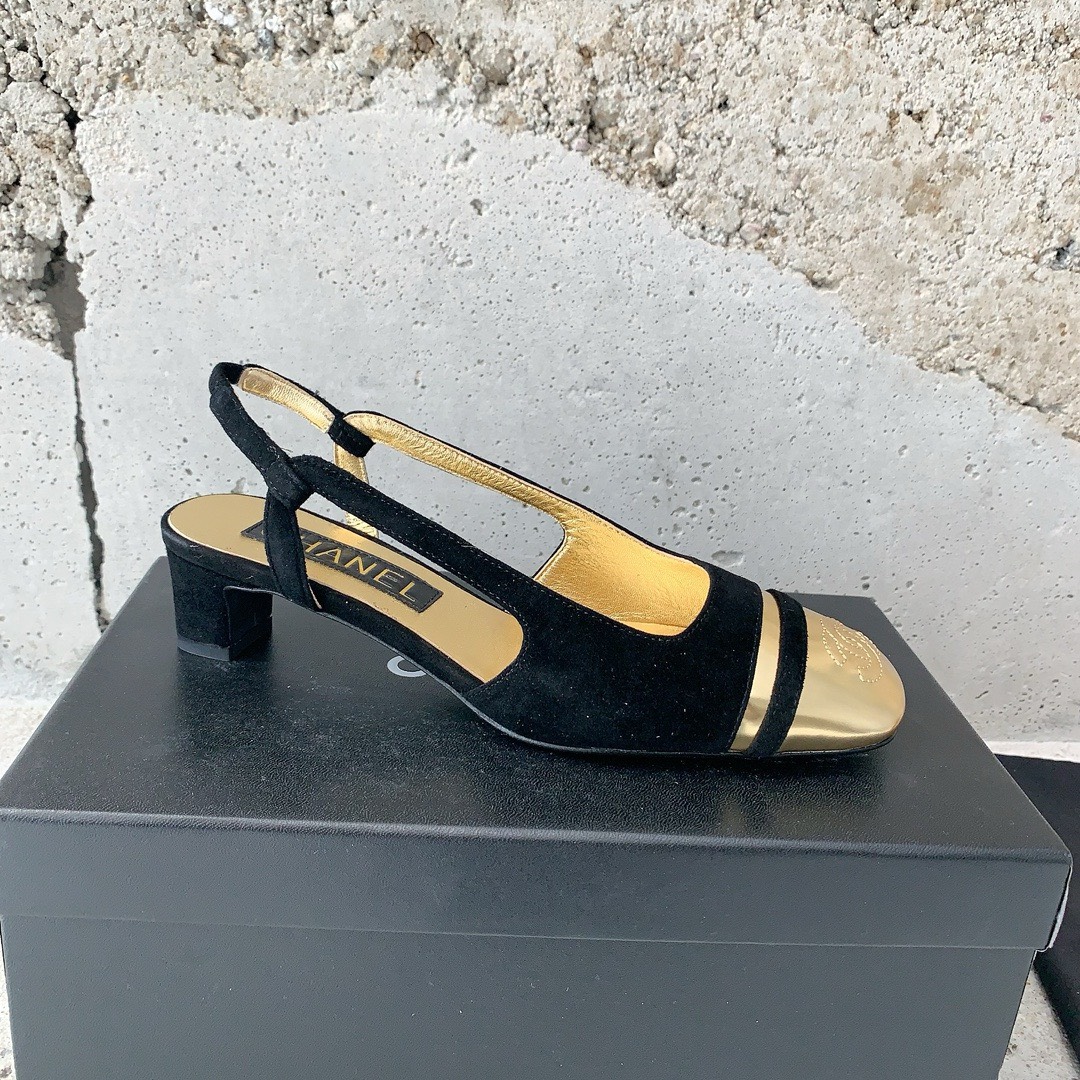 Bagsaaa Ch**el Pumps/Peeptoes Suede in Gold 02