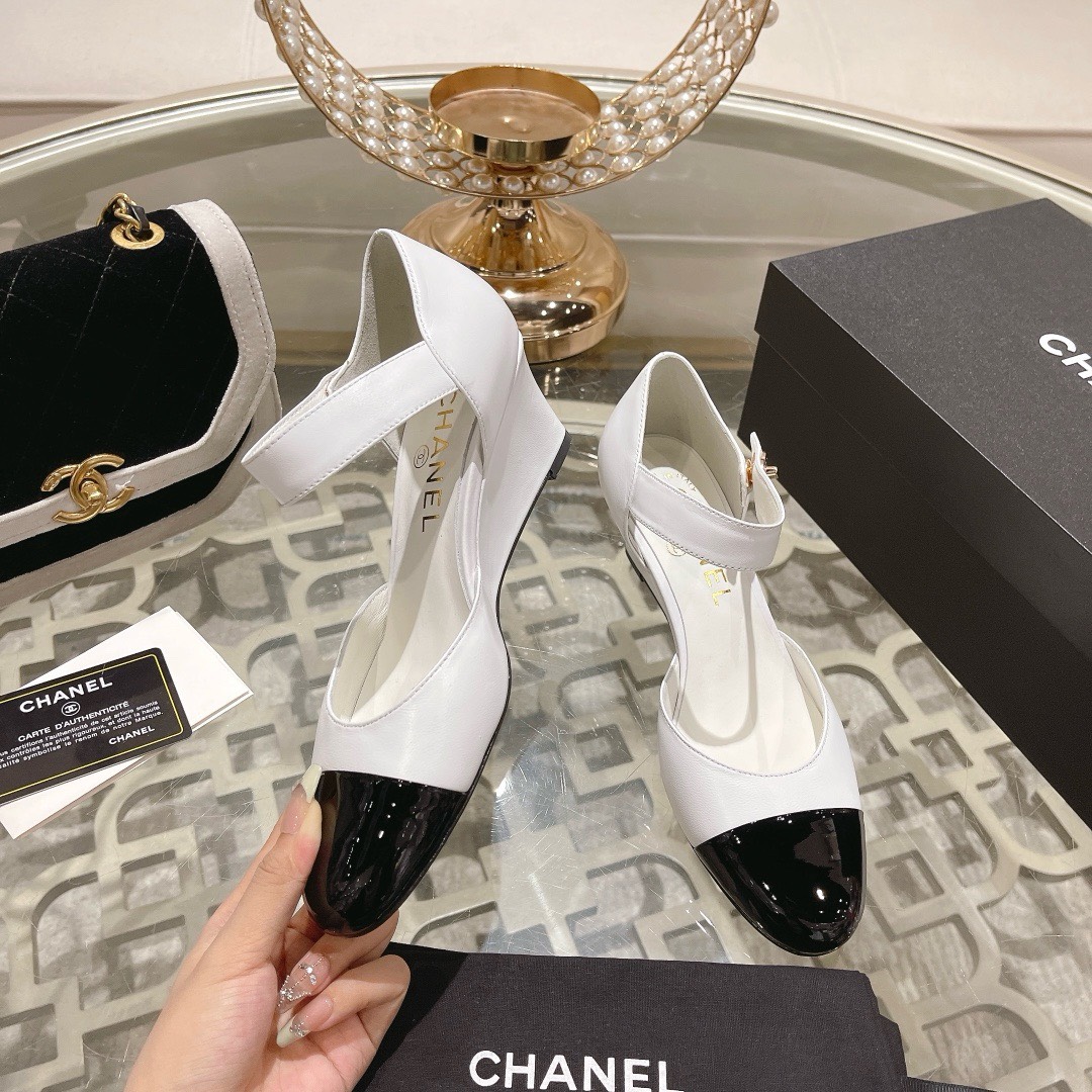 Bagsaaa Ch**el Mary Janes White shoes