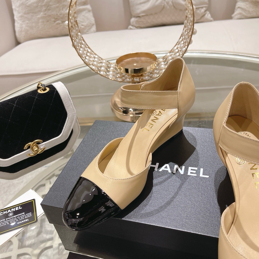 Bagsaaa Ch**el Mary Janes Beige shoes