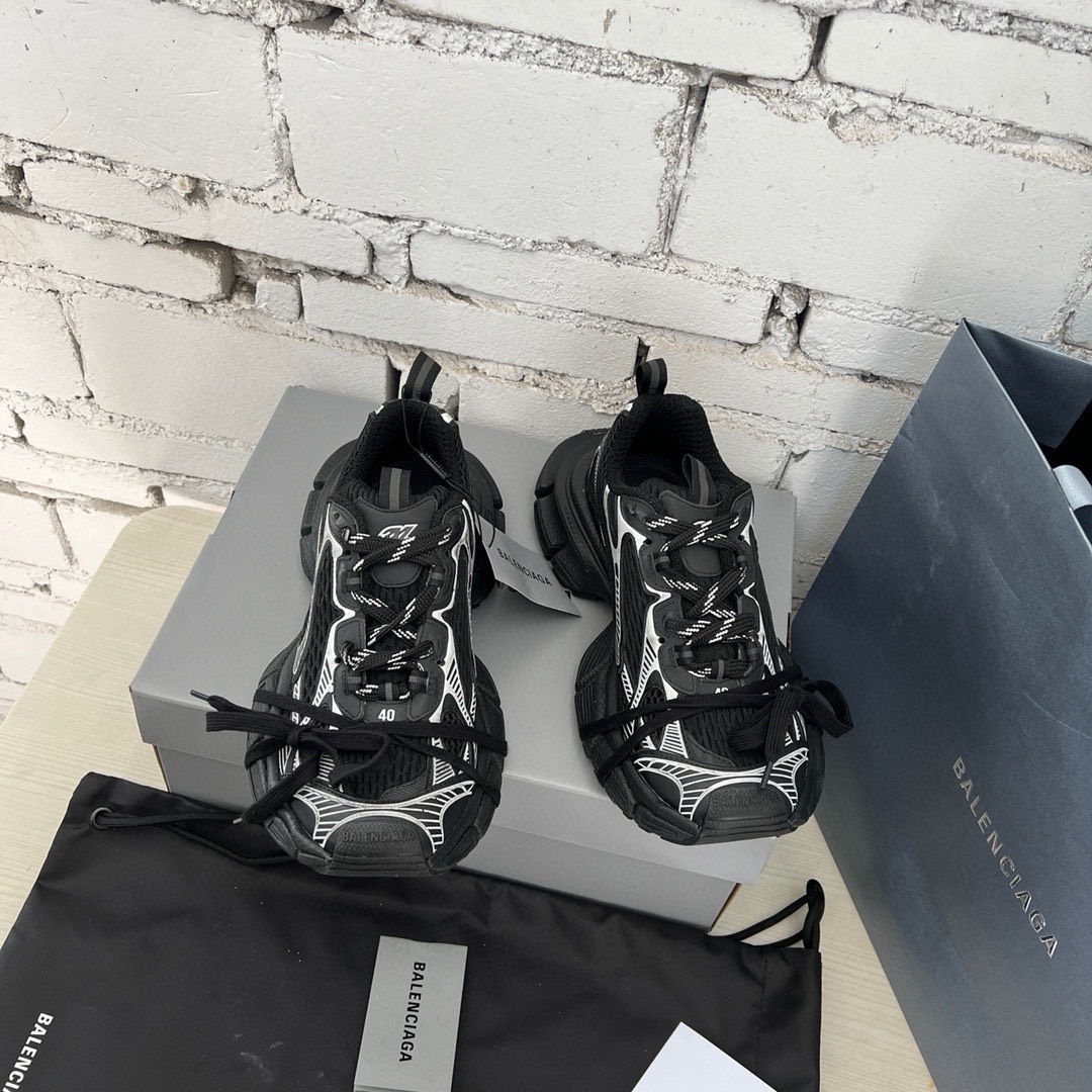 Bagsaaa Ba1en*iaga 3XL Black