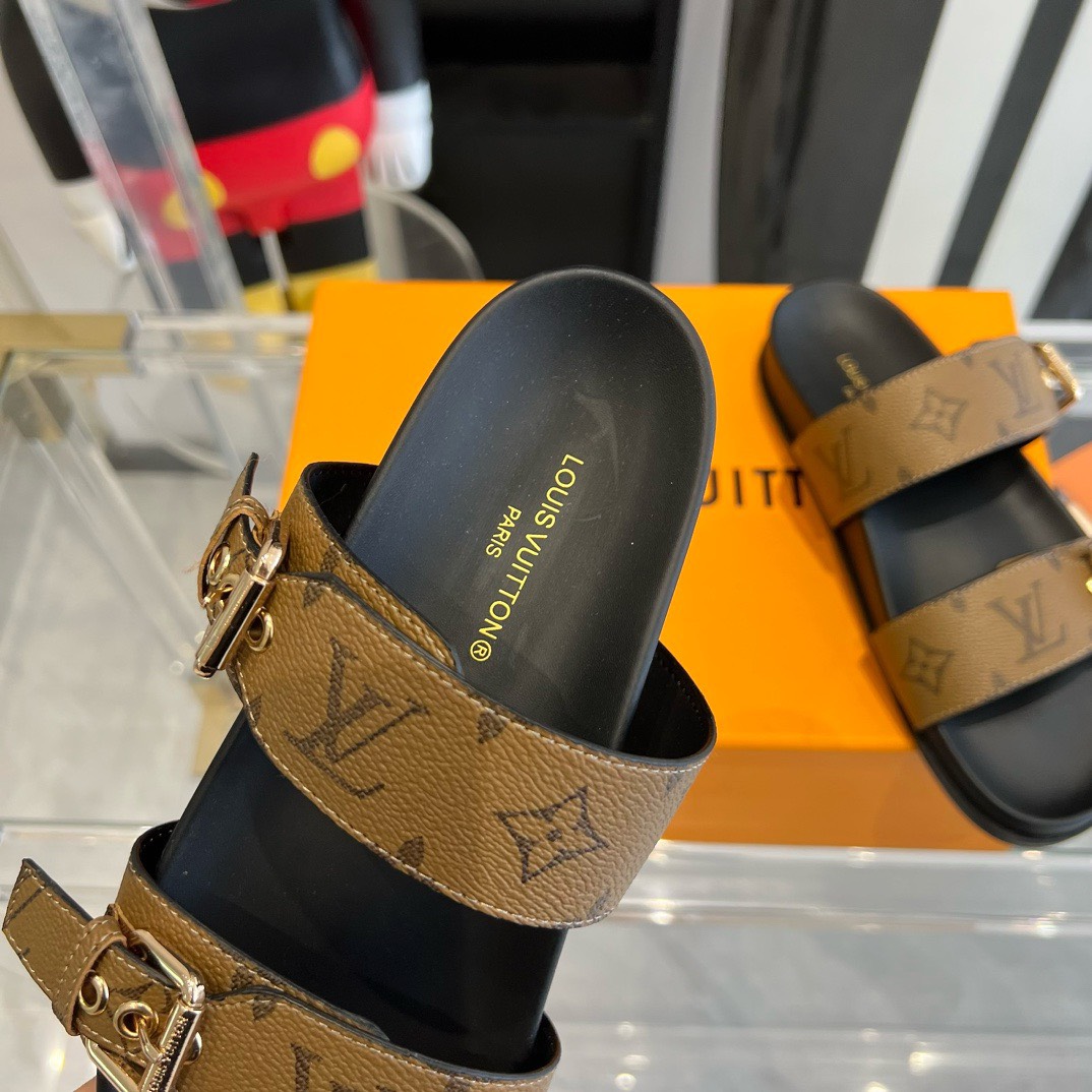 Bagsaaa L0vis Vvtt0n Rubber Sole Slides Light Brown