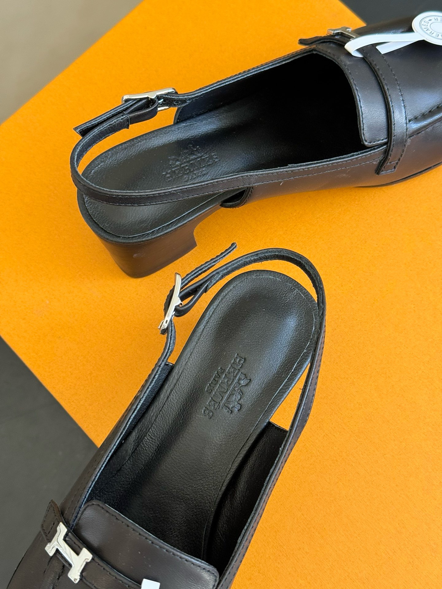 Bagsaaa H**me5 Infinie 50 Black Pumps
