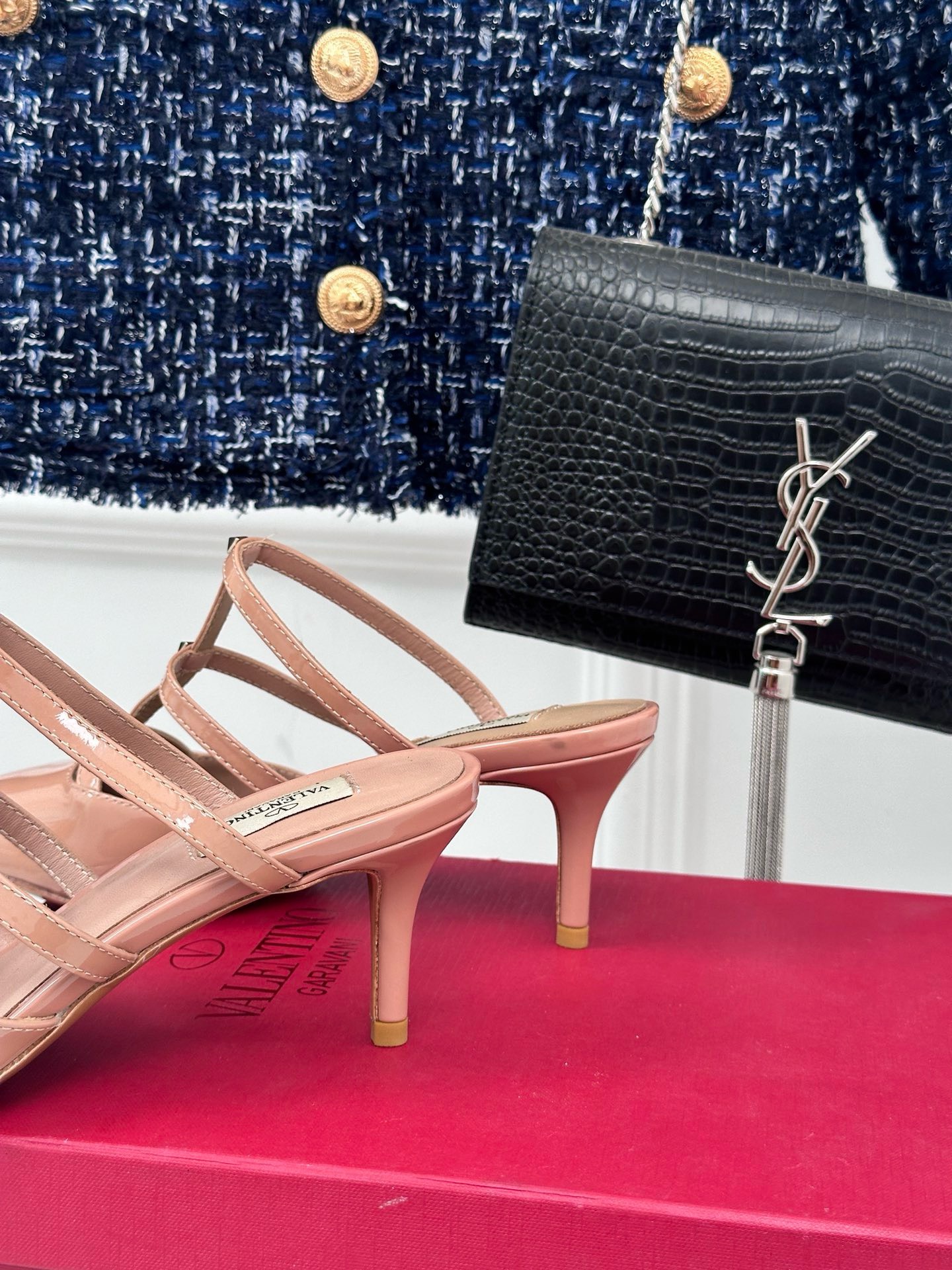 Bagsaaa Va1e*ntin0 Rockstud Slingback Beige Patent Leather