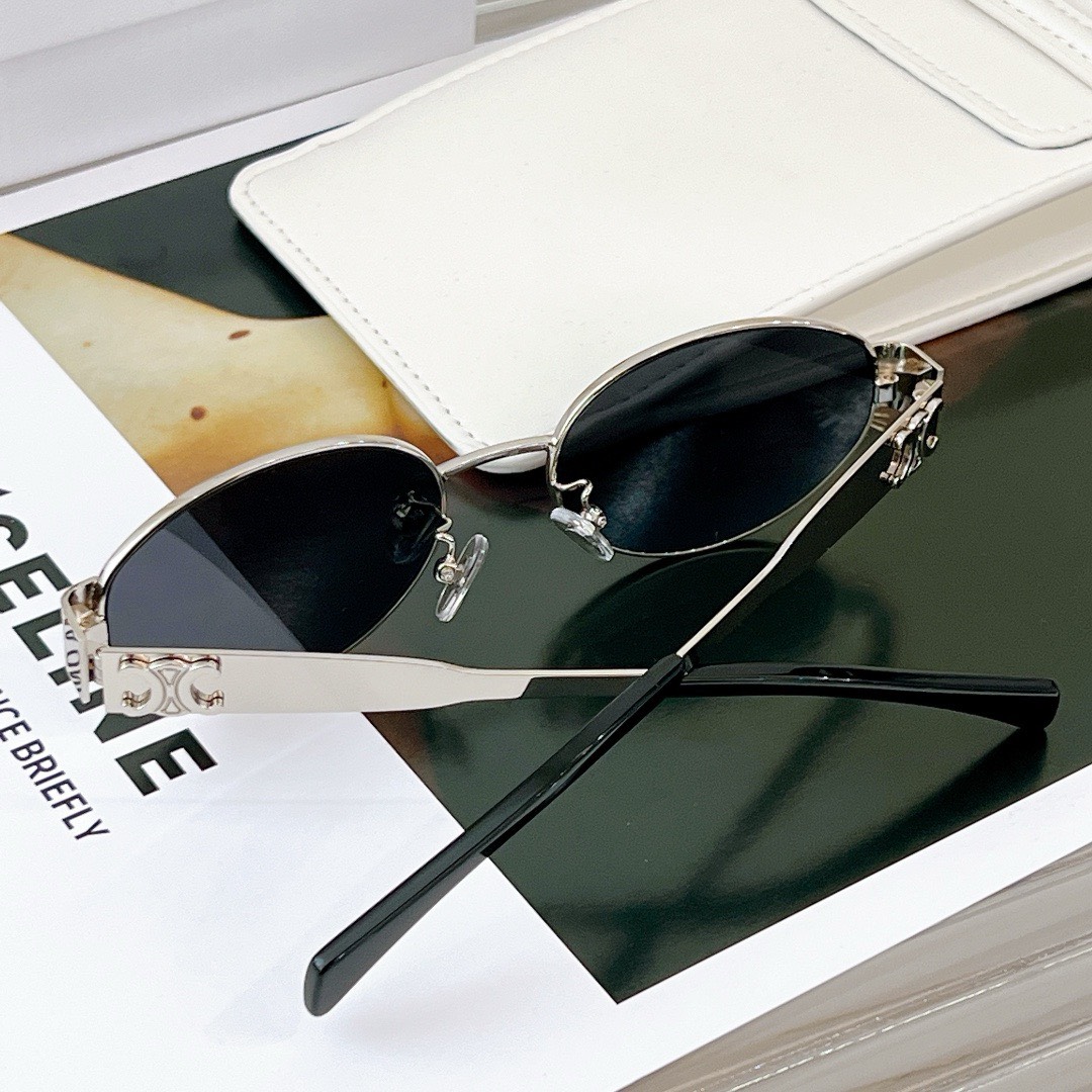 Bagsaaa Ce1i*e Triomphe Metal sunglasses silver/smoke