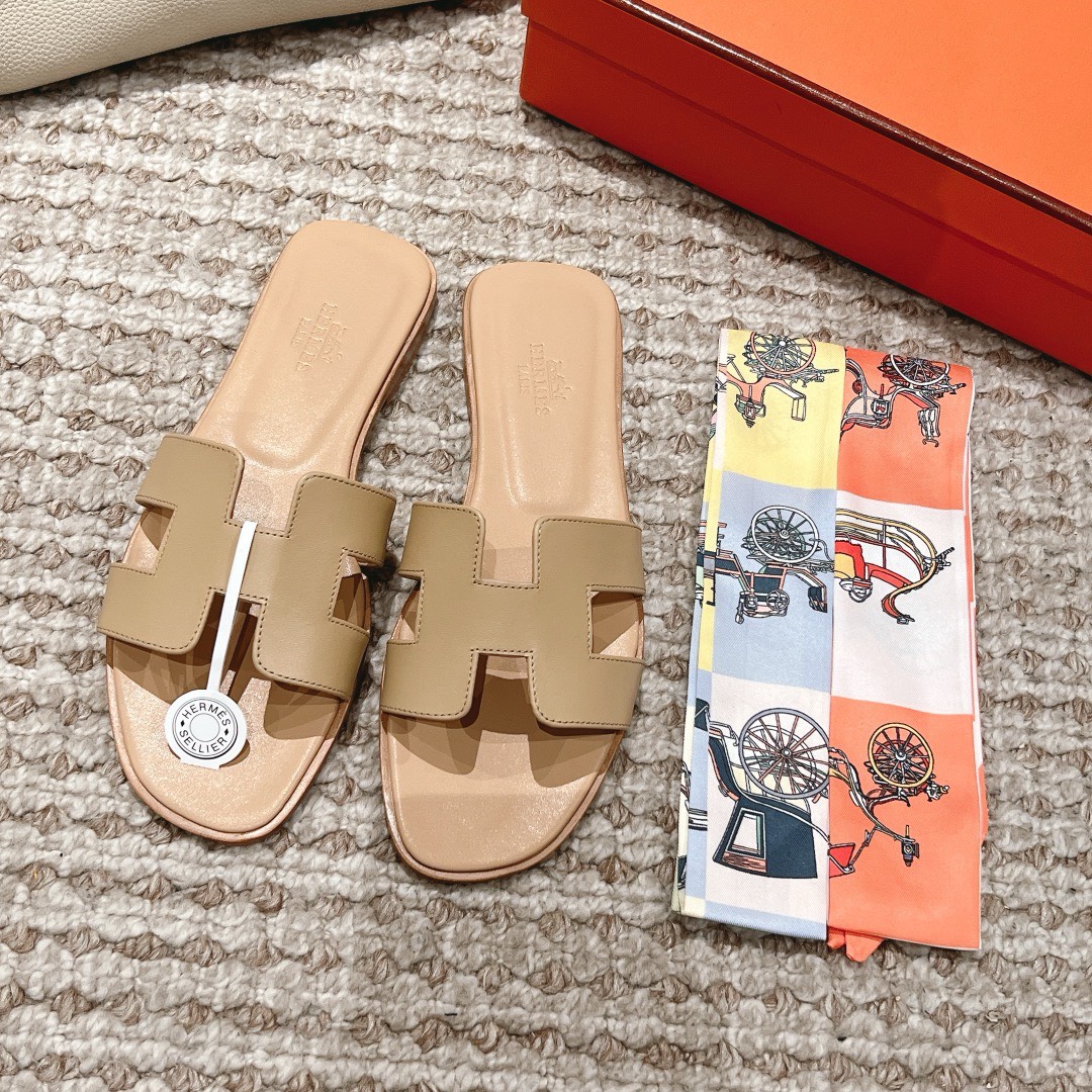 Bagsaaa H**me5 Oran Sandals Box calfskin In Beige