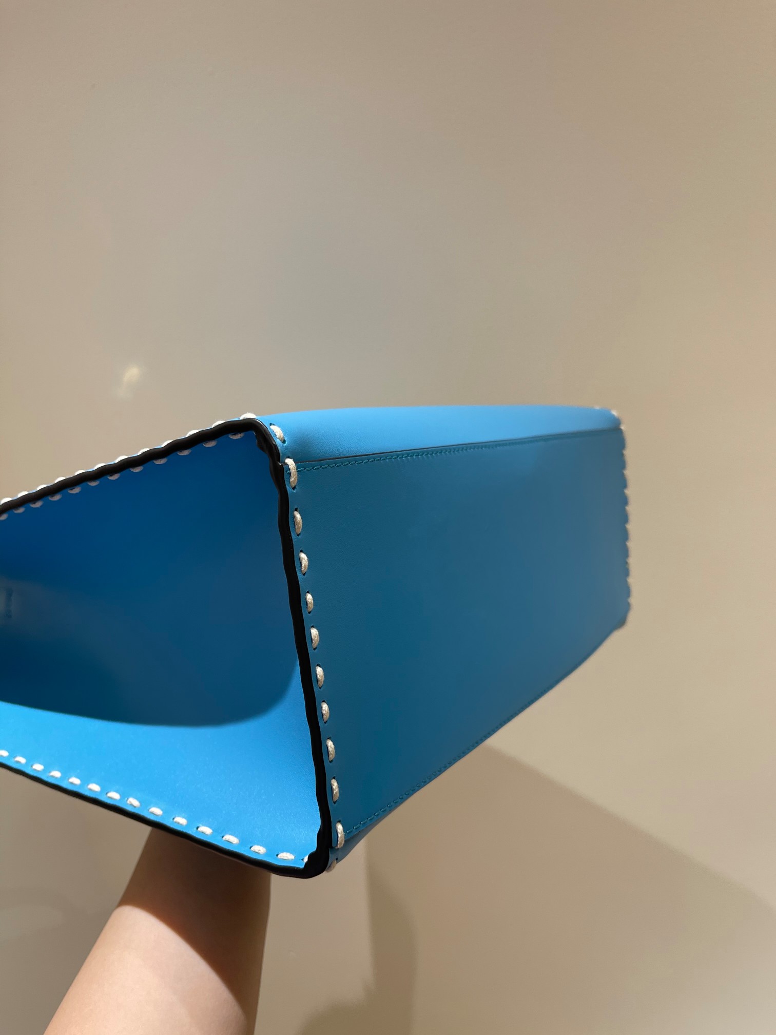 Bagsaaa F**di Sunshine Blue Shoppper Tote - 35x17x31cm