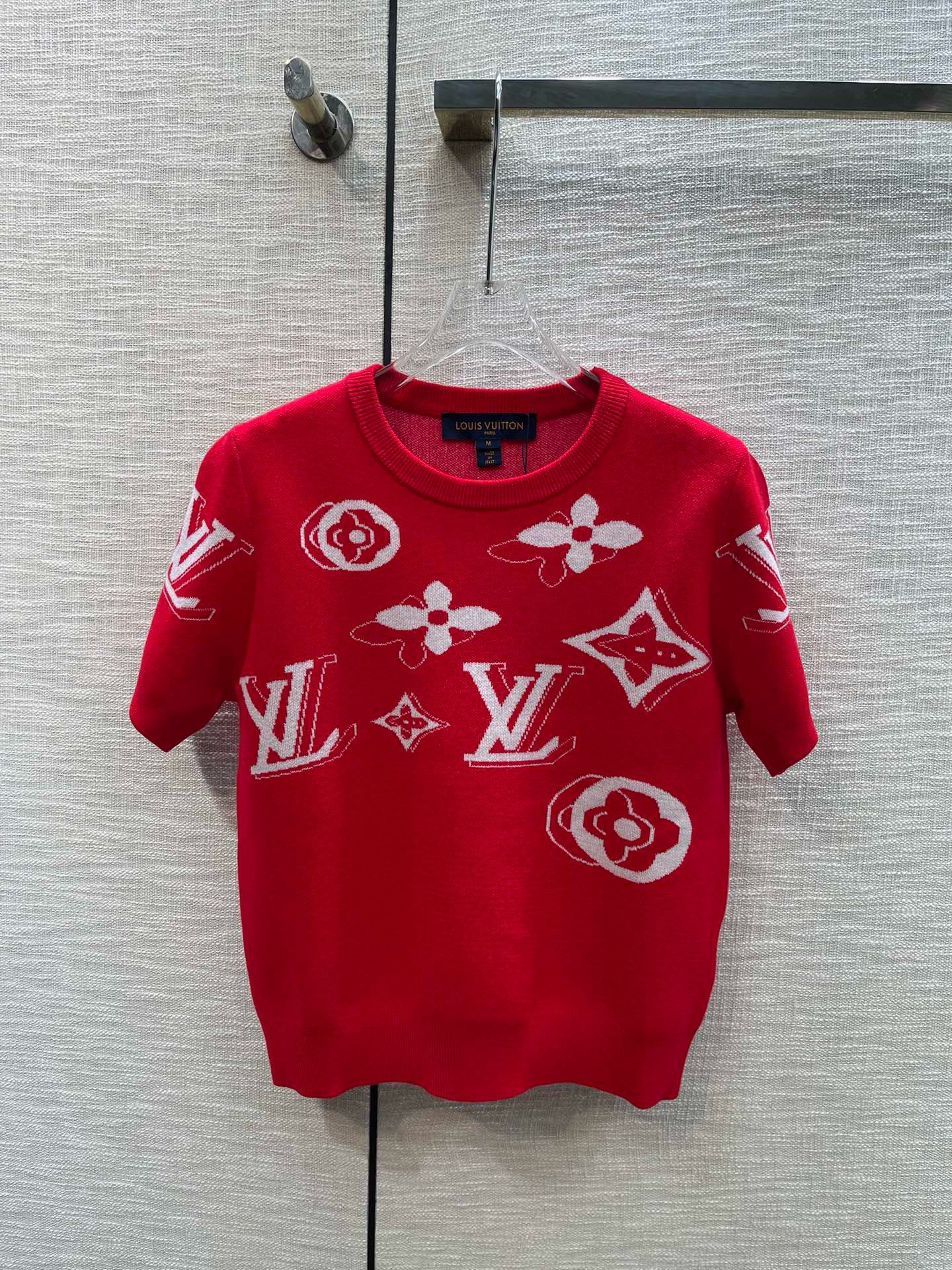 Bagsaaa L0vis Vvtt0n Knit Shirt (2 colors)