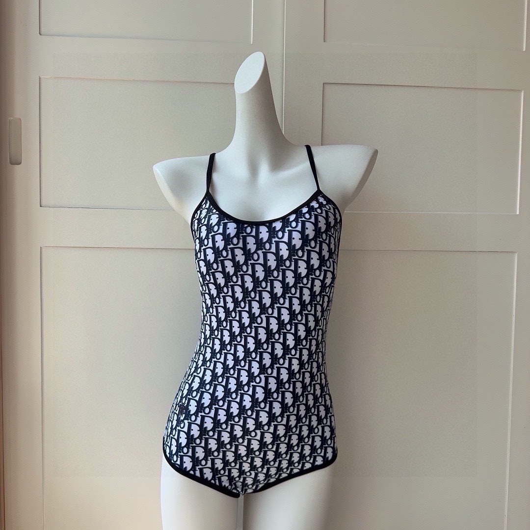 Bagsaaa D10r Swimsuit One Piece Obique Blue 02