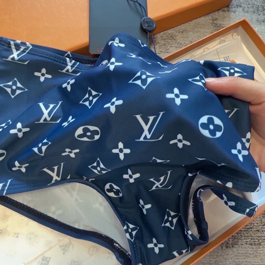 Bagsaaa L0vis Vvtt0n Bikini Monogram Blue