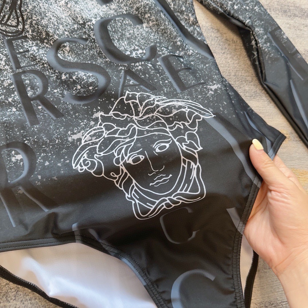 Bagsaaa L0vis Vvtt0n Swimsuit One Piece Ombre Black