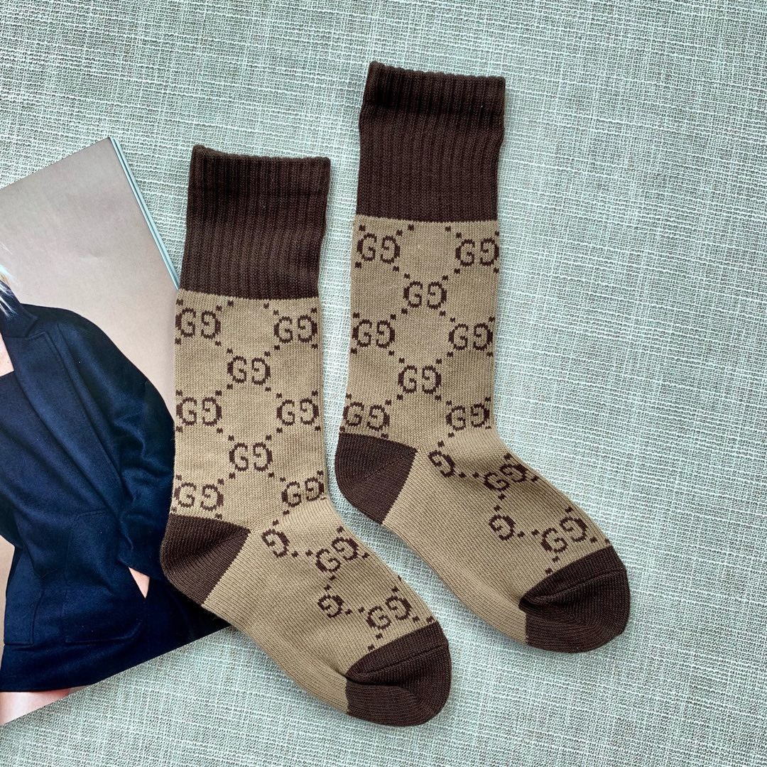 Bagsaaa Gvc*1 Brown Socks Set 3