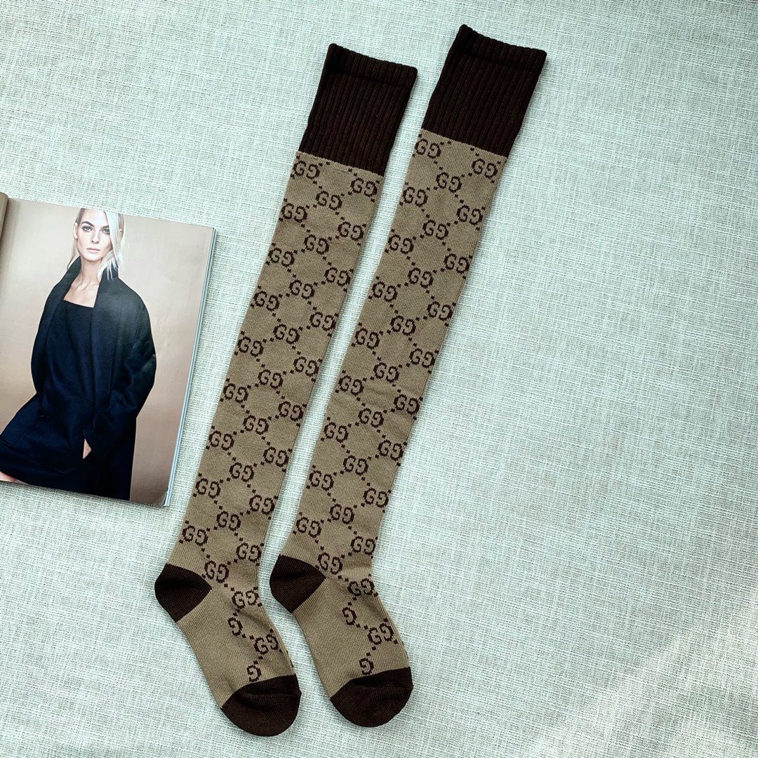 Bagsaaa Gvc*1 Brown Socks Set 3
