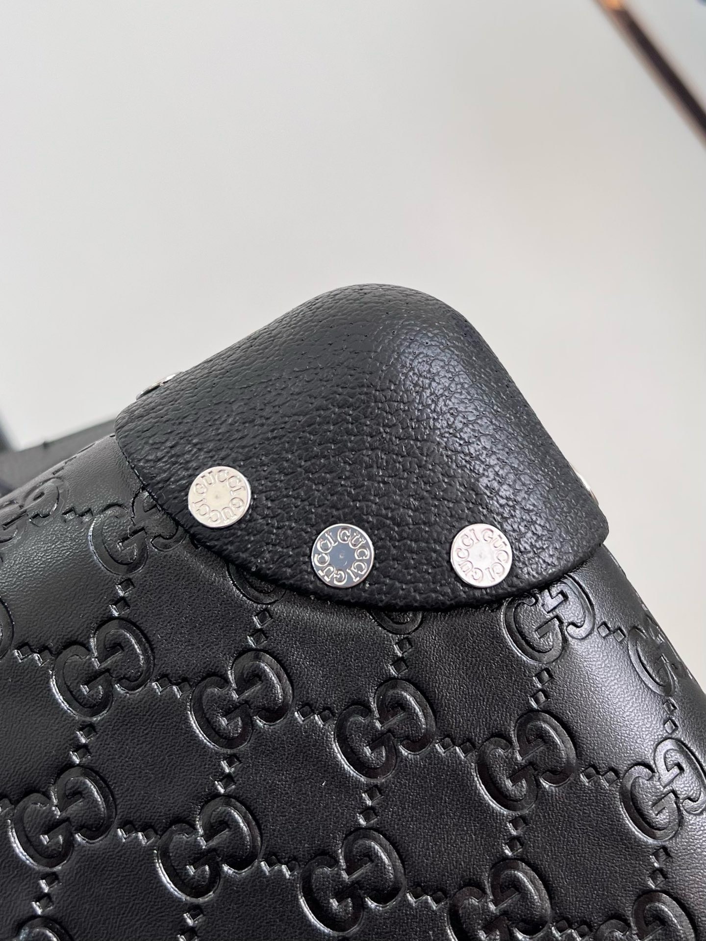 Bagsaaa Gvc*1 X Globe-Trotter GG Svp*me cabin case black leather