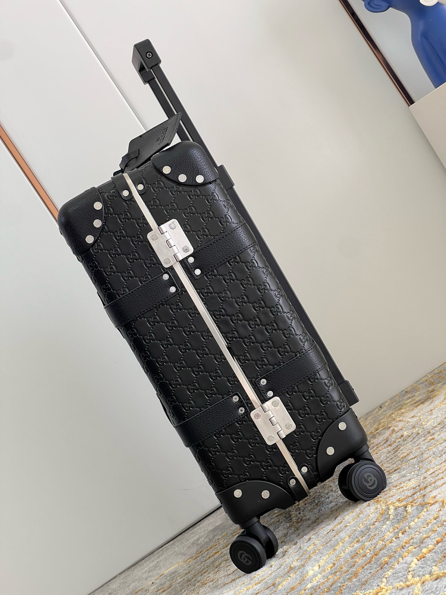 Bagsaaa Gvc*1 X Globe-Trotter GG Svp*me cabin case black leather