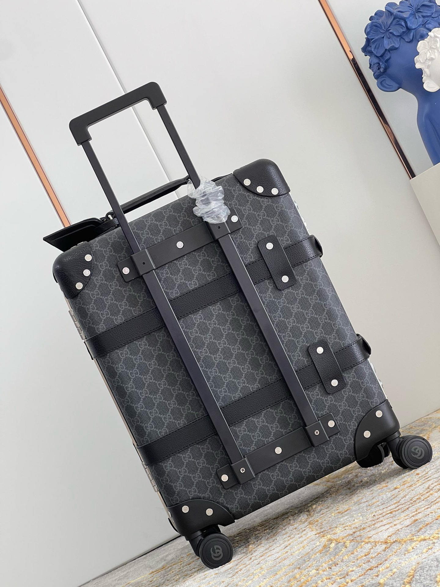 Bagsaaa Gvc*1 X Globe-Trotter GG Svp*me cabin case