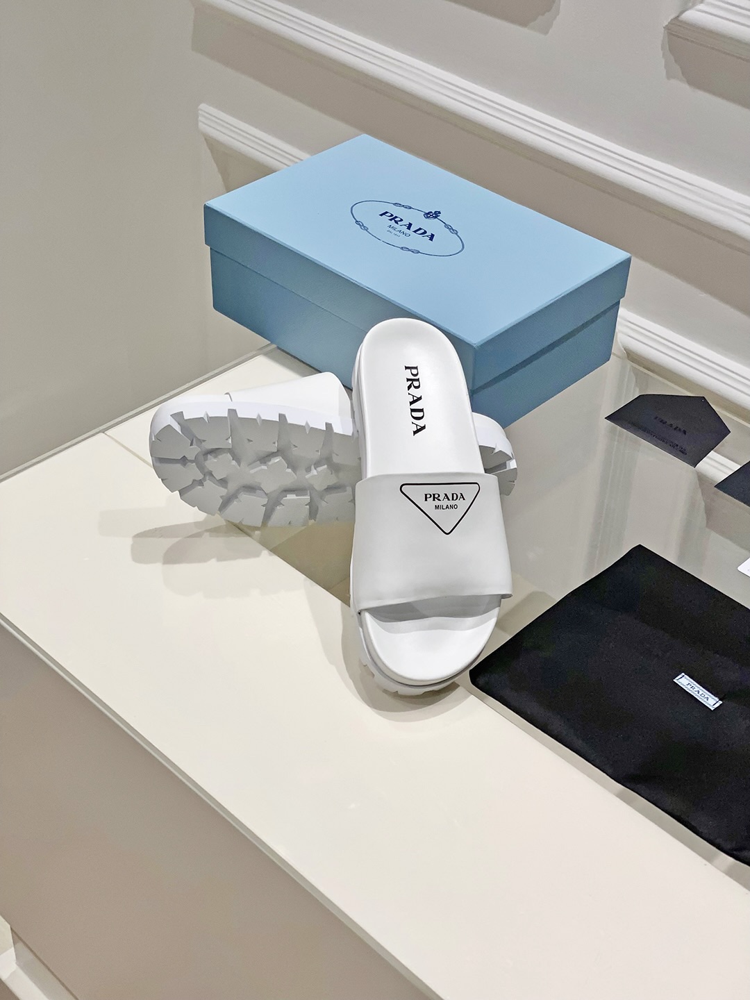 Bagsaaa Pra*a White Rubber Triangle Print Slides