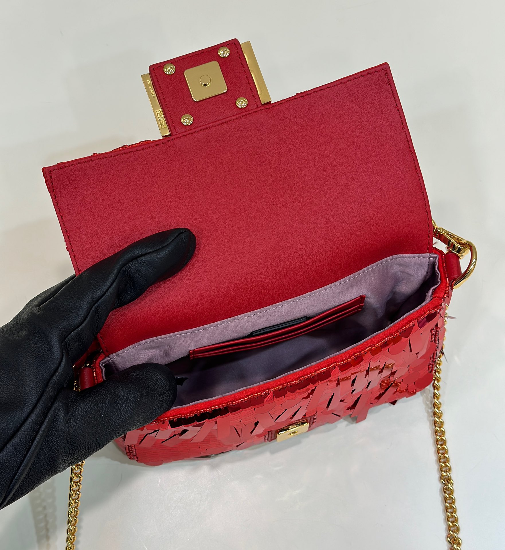 Bagsaaa Baguette Mini Red sequin bag -19*5*11cm