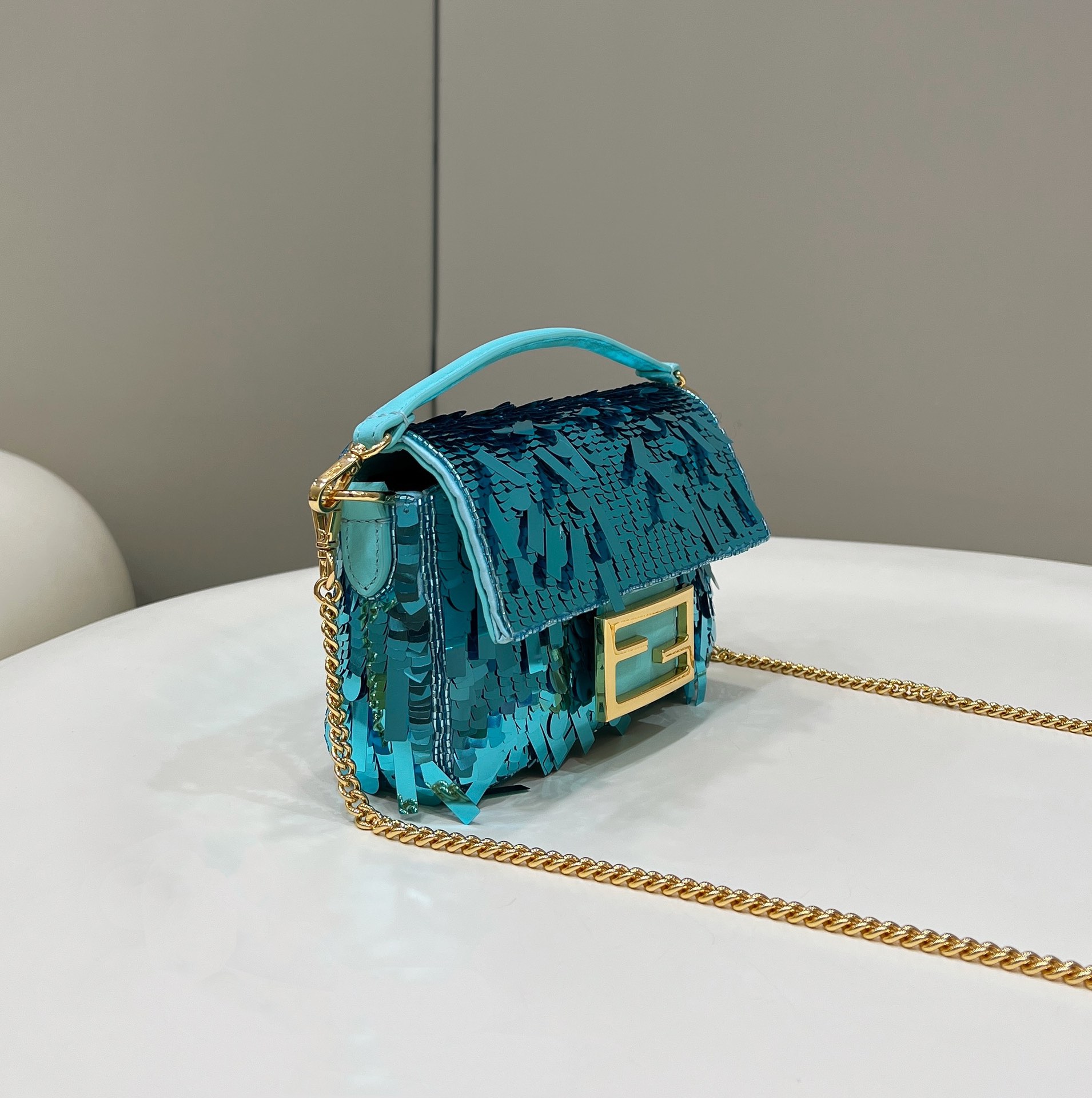 Bagsaaa Baguette Mini Blue sequin bag -19*5*11cm