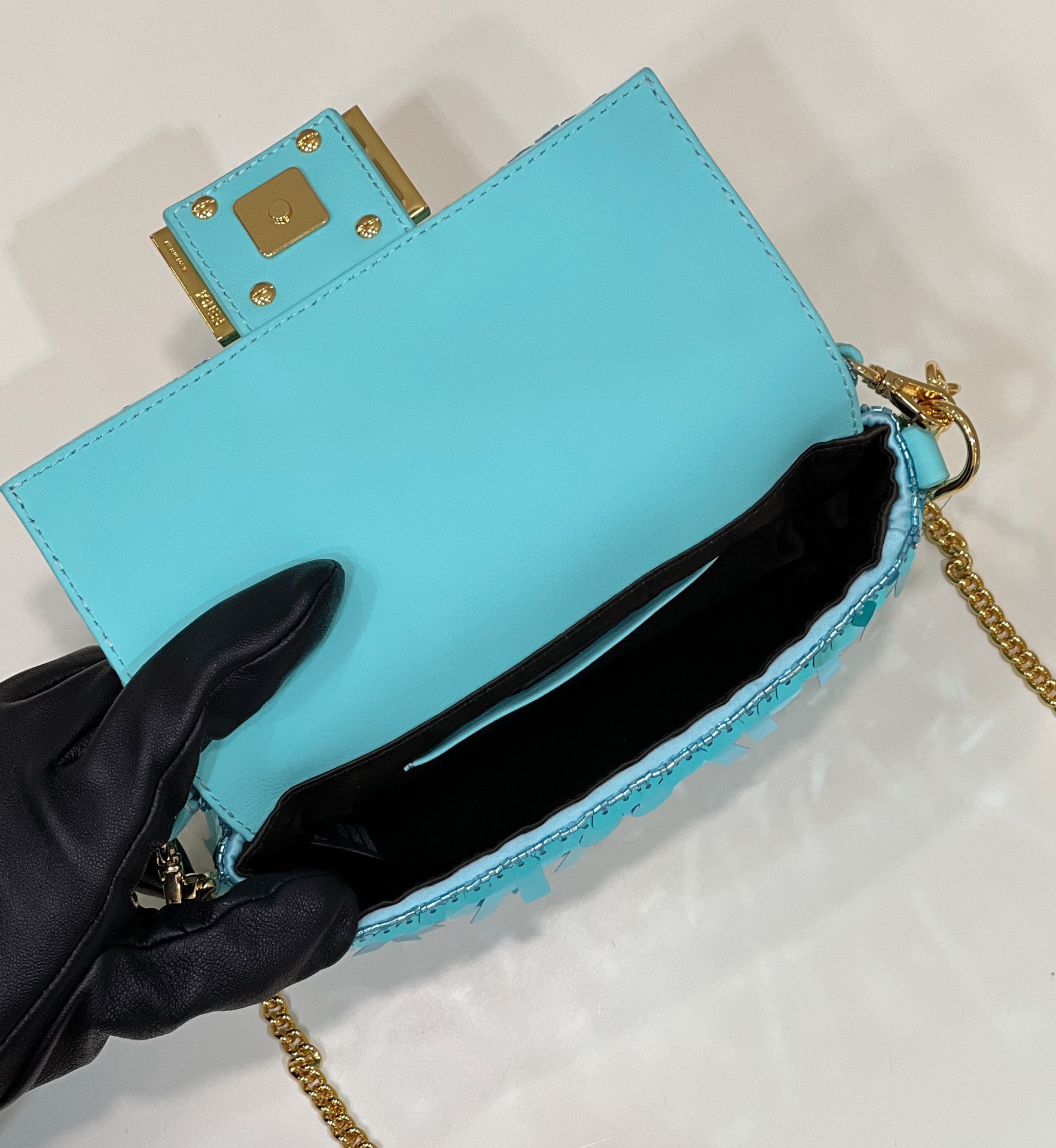 Bagsaaa Baguette Mini Blue sequin bag -19*5*11cm